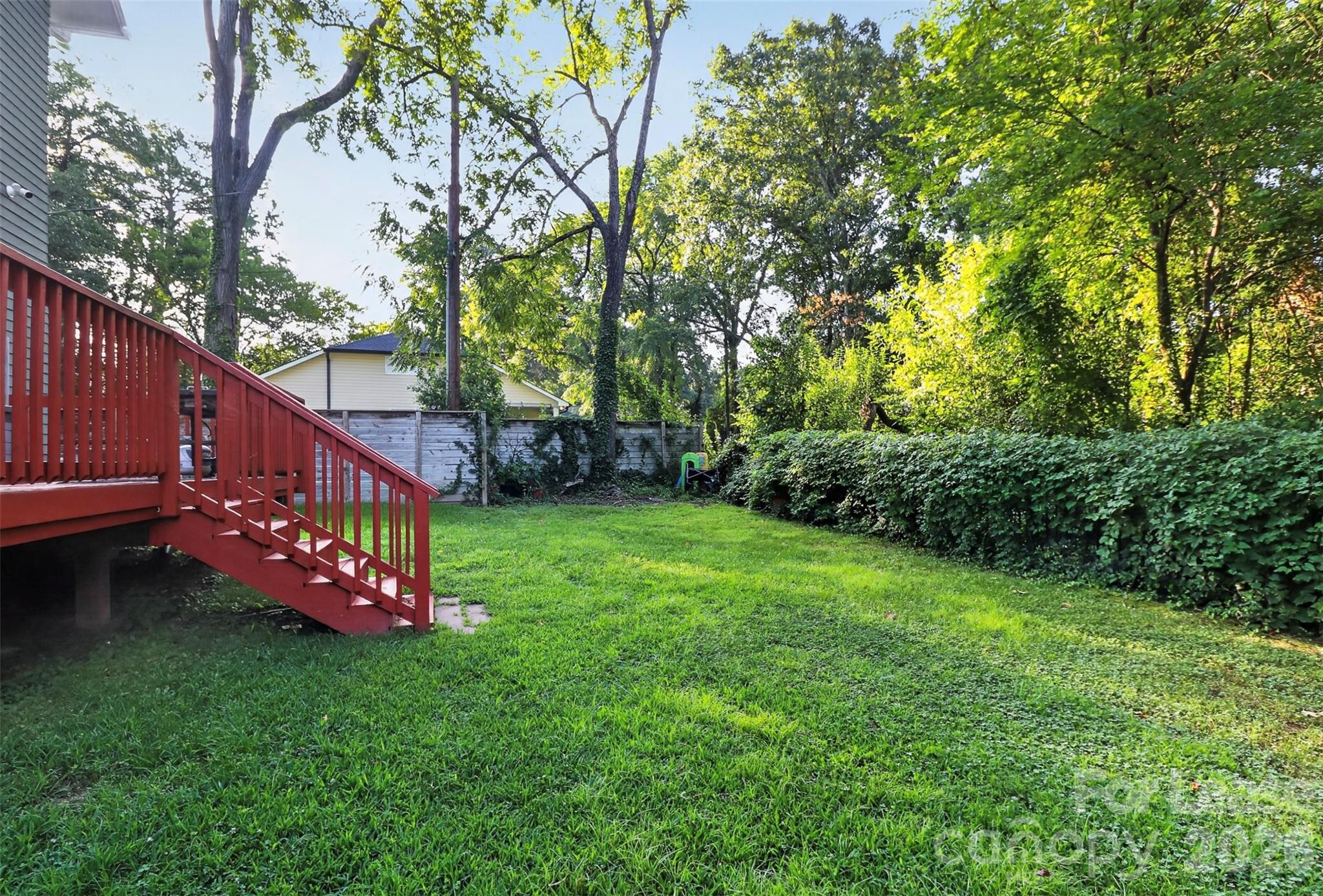 5222 Kelly Street Property Photo 37