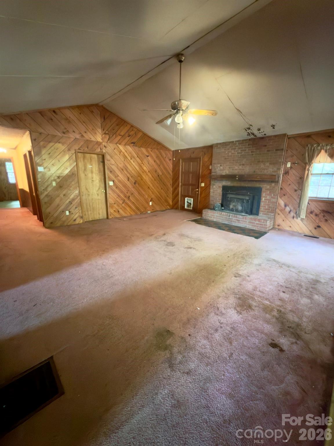 1351 Black Ankle Road Property Photo 2