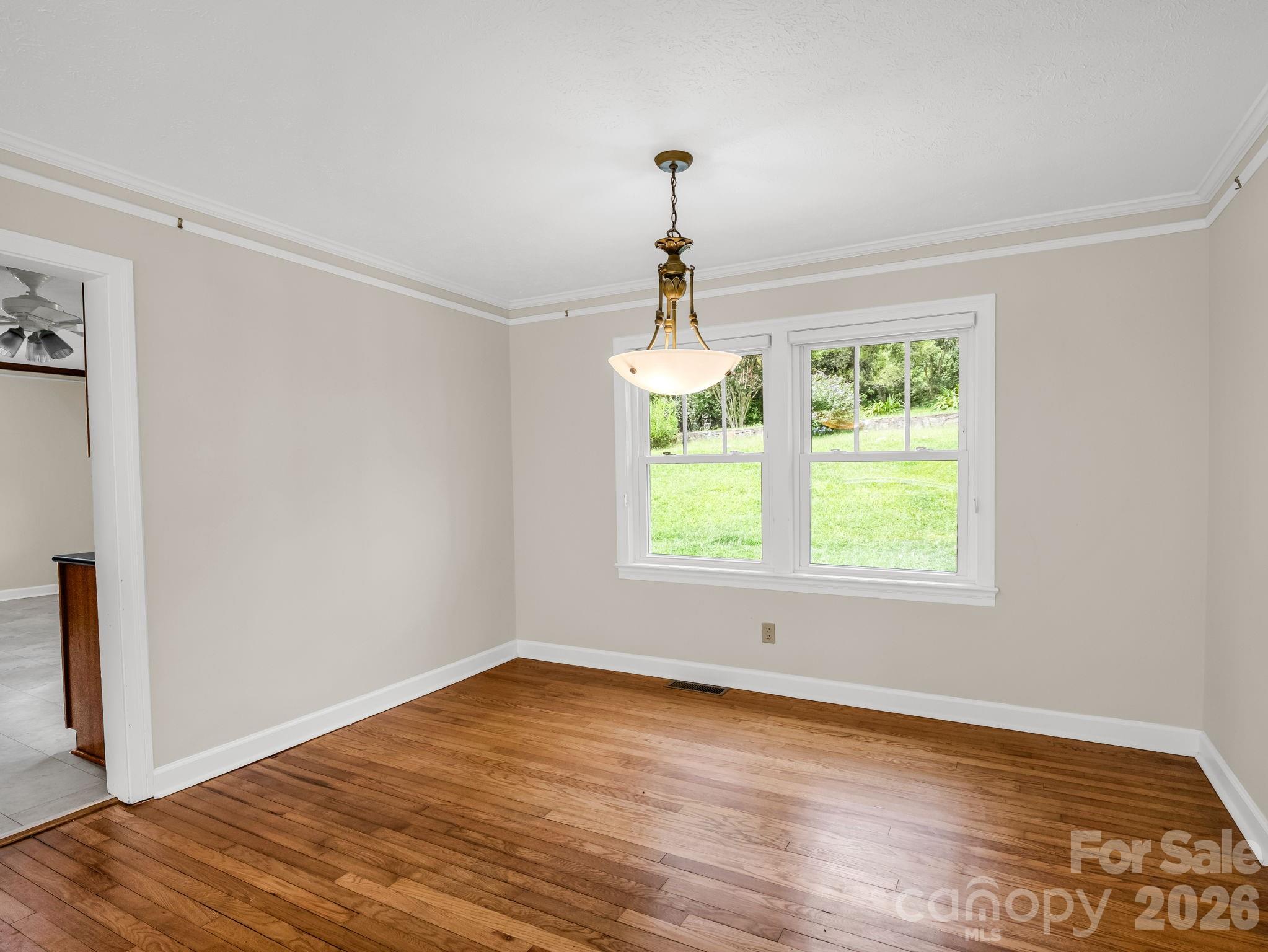 370 Orchard Circle Property Photo 9