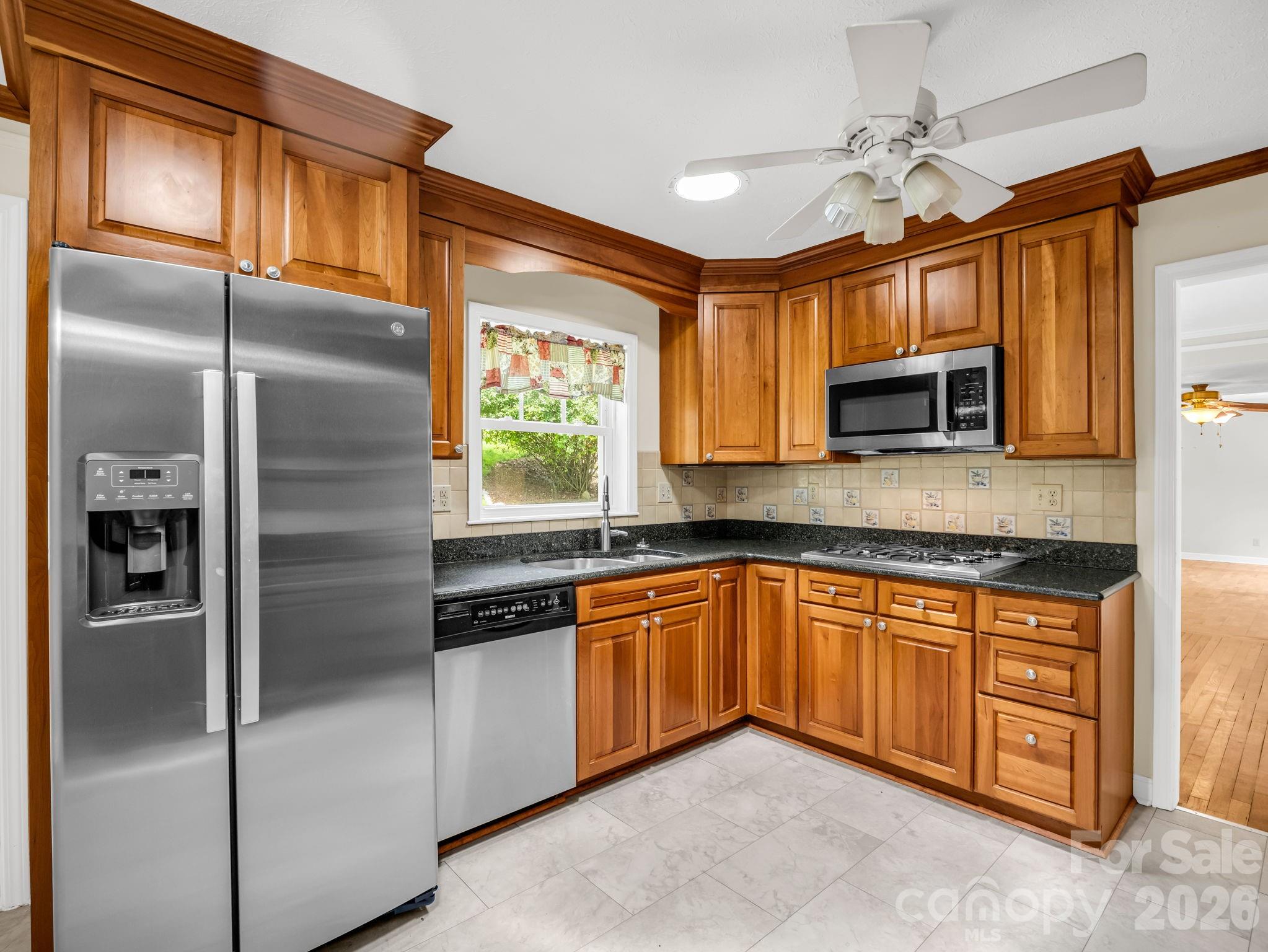 370 Orchard Circle Property Photo 12