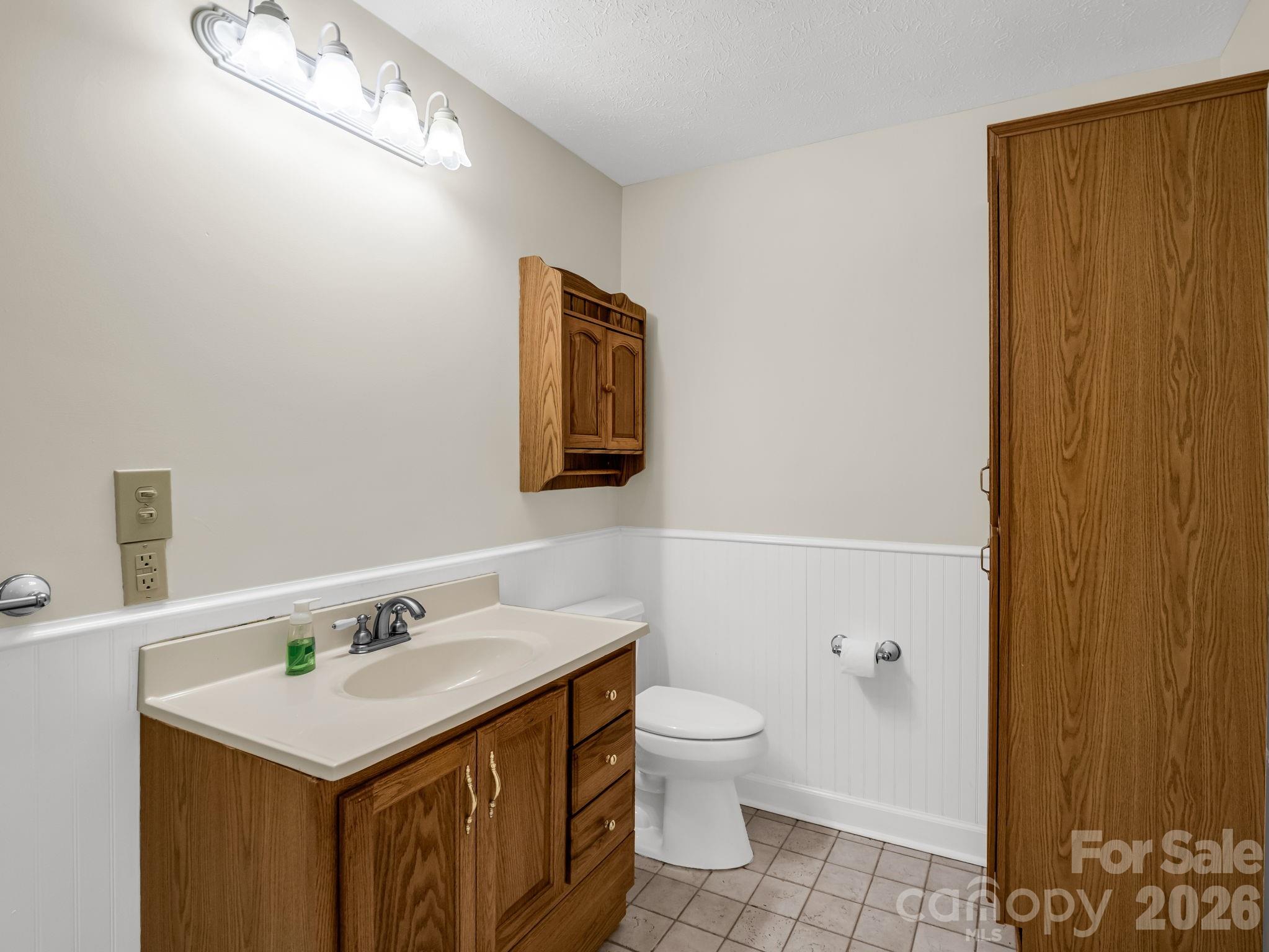 370 Orchard Circle Property Photo 17