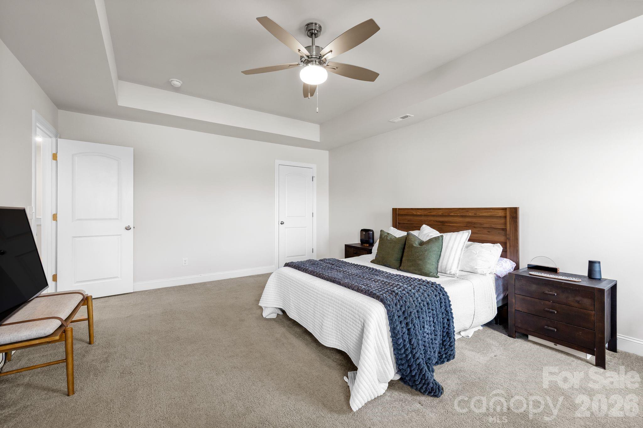 411 Hickory View Drive Property Photo 19