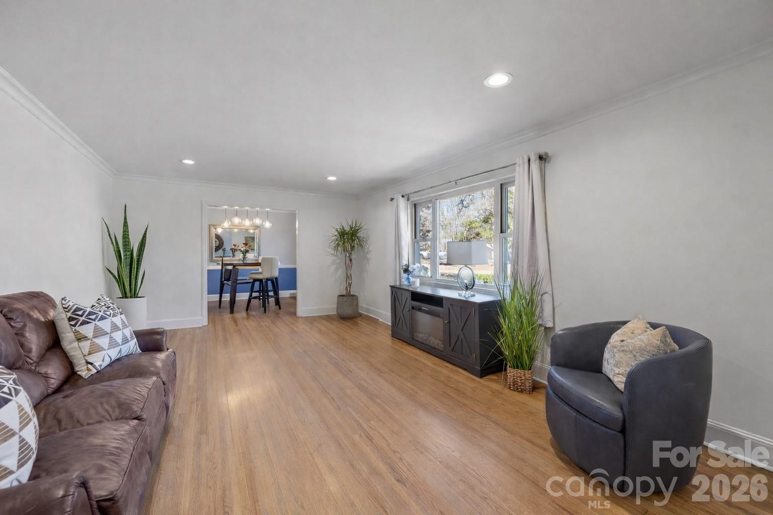 7701 Shady Lane Property Photo 14