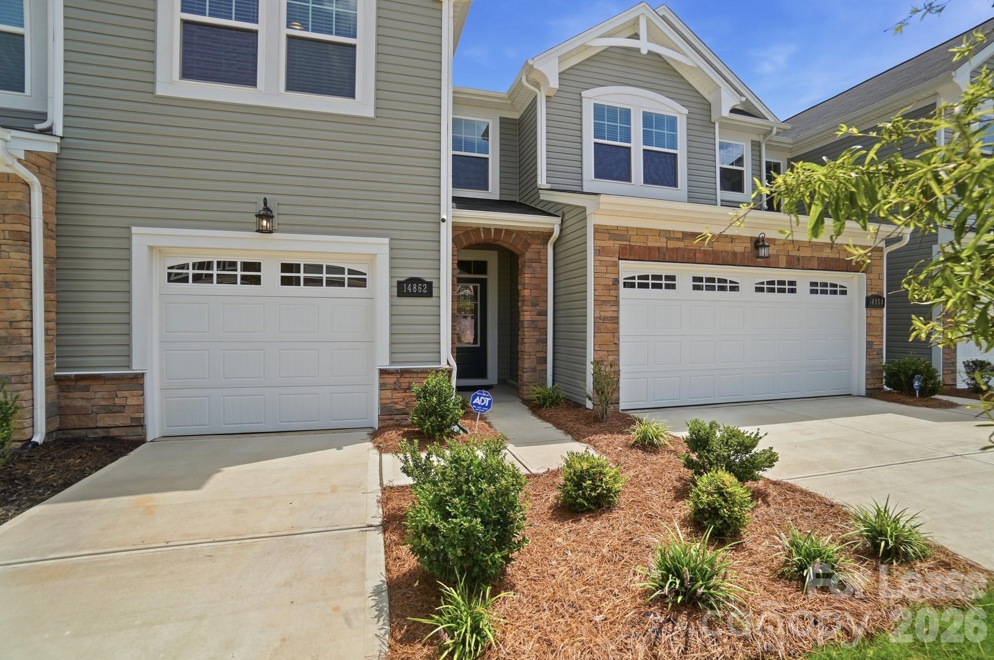 14862 Tamarack Drive Property Photo 2