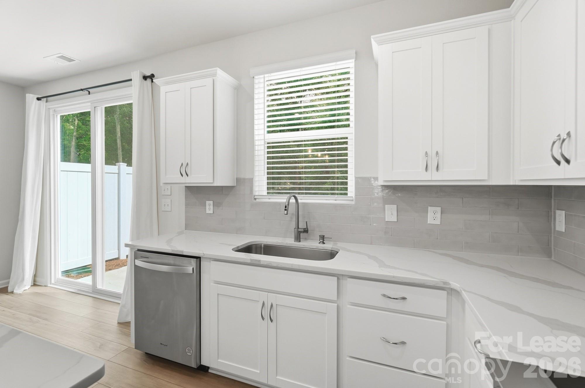 14862 Tamarack Drive Property Photo 19