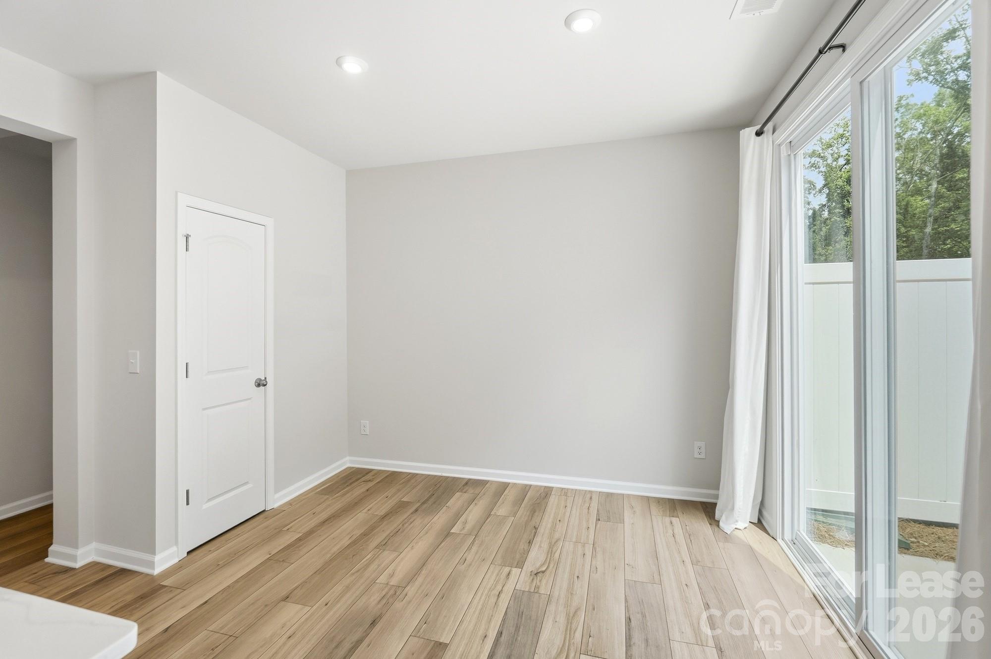 14862 Tamarack Drive Property Photo 20