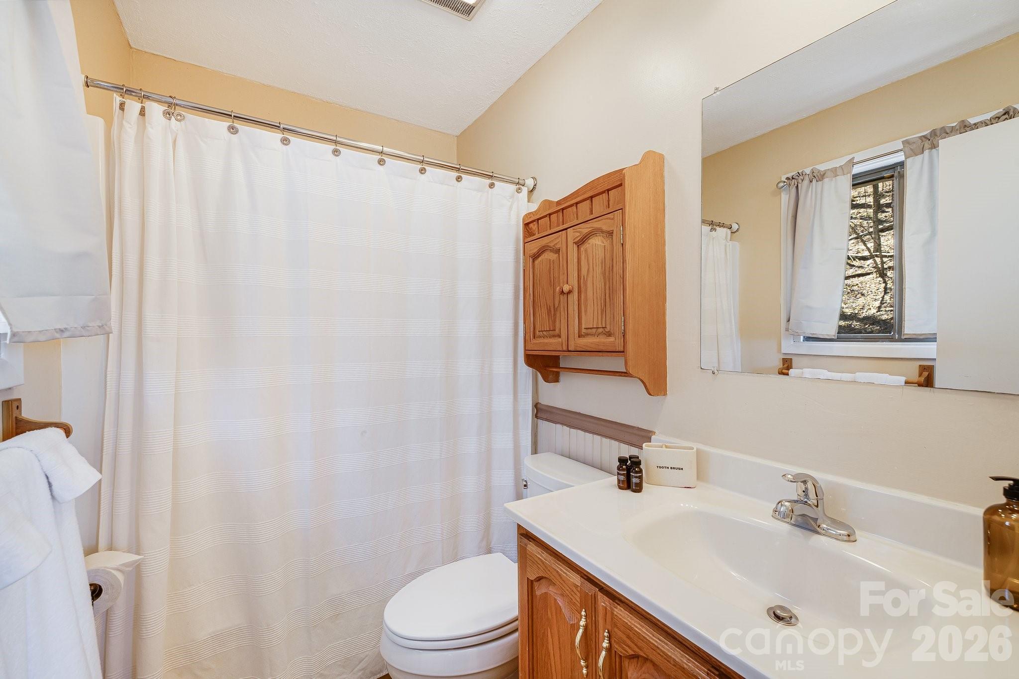 170 Lucas Lane Property Photo 14