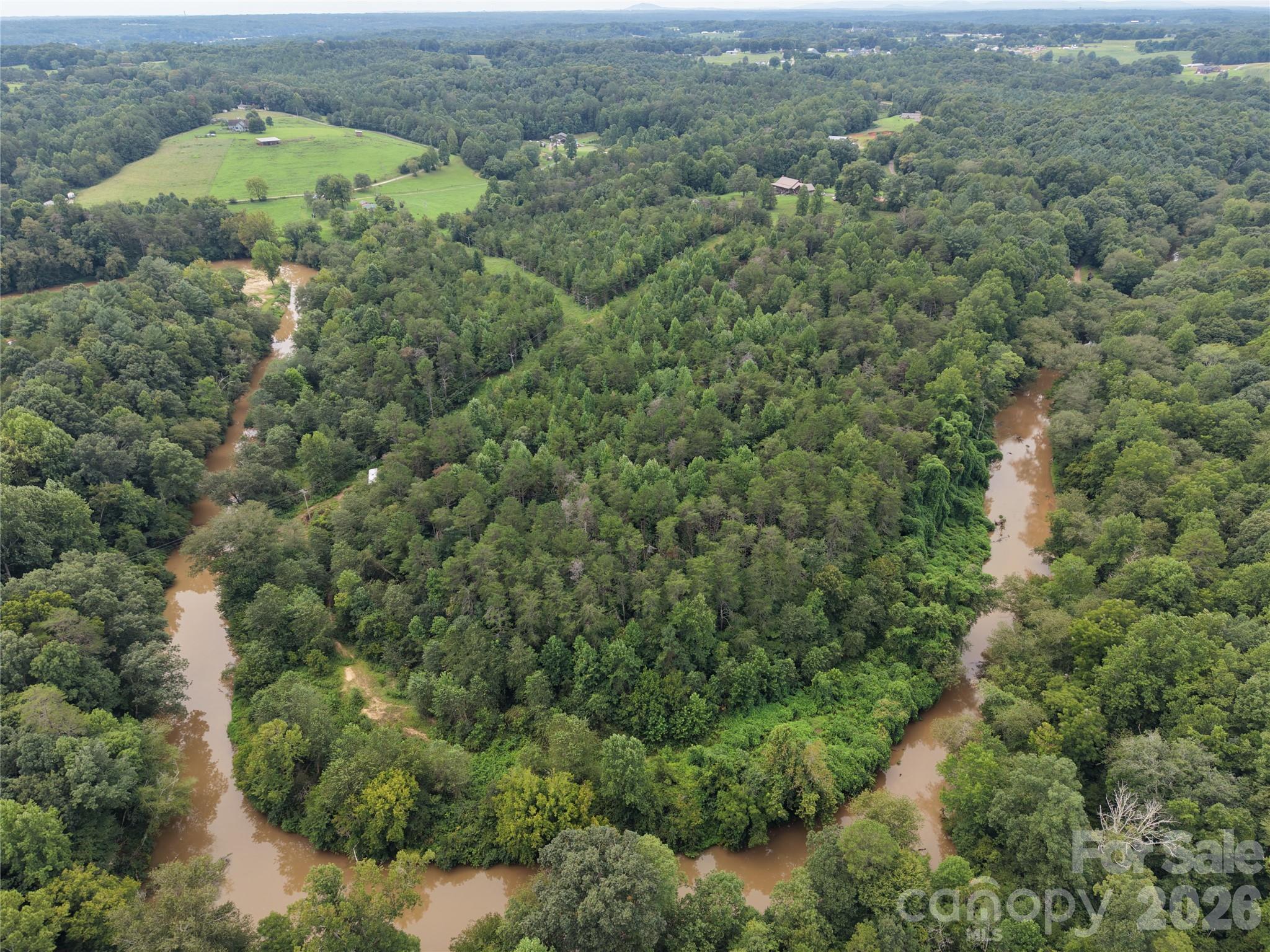 711 Pine Cove Road Property Photo 8