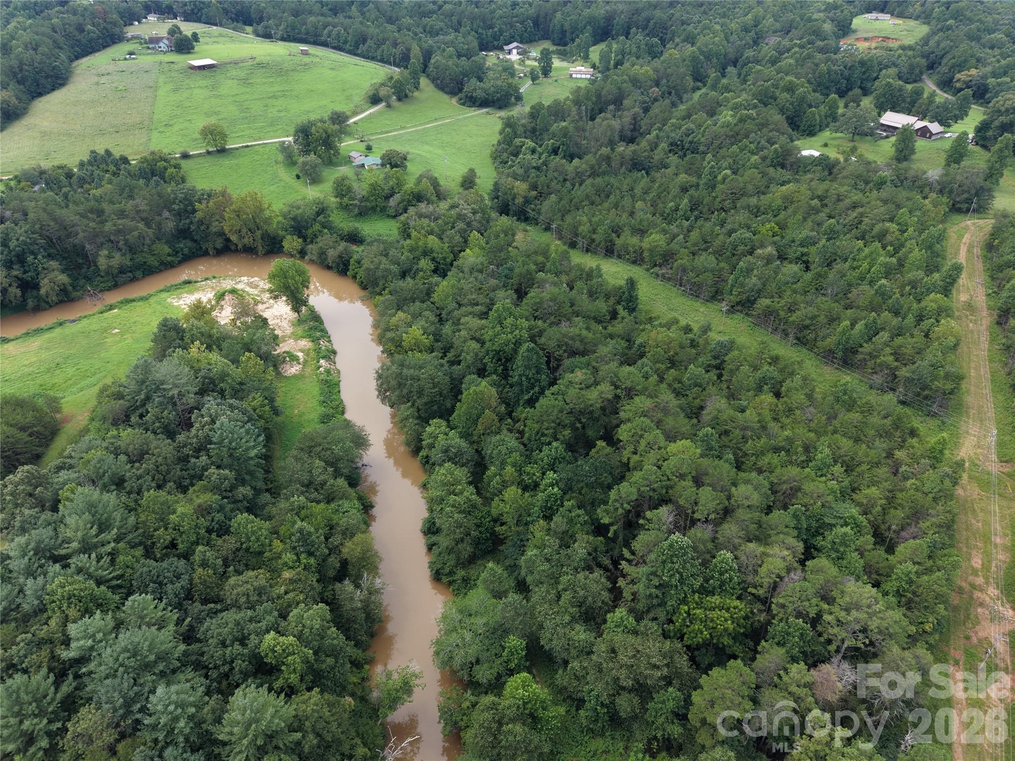 711 Pine Cove Road Property Photo 10