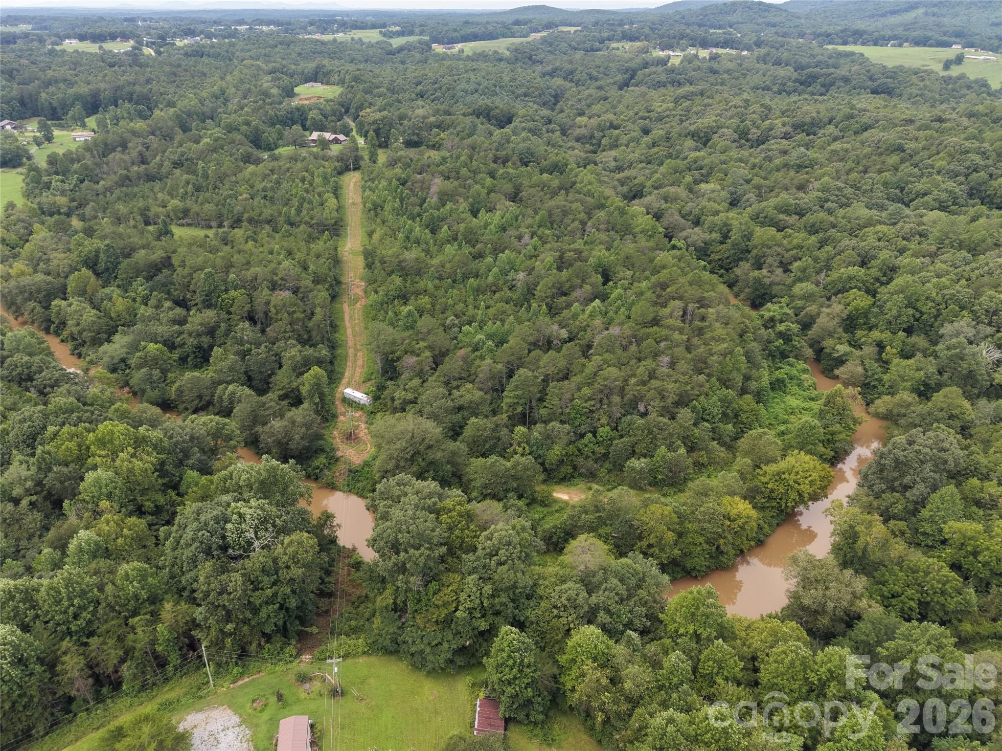 711 Pine Cove Road Property Photo 11