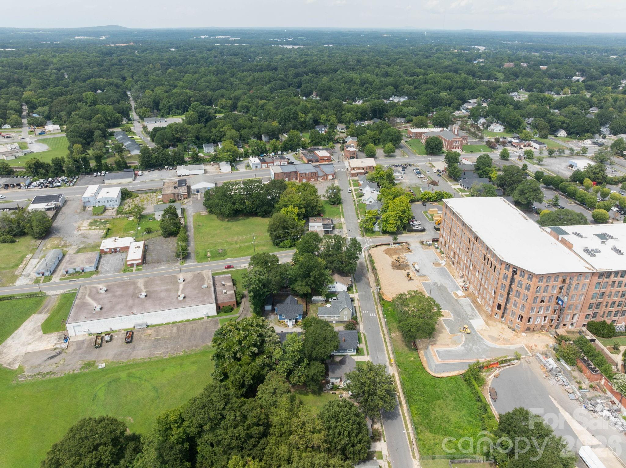 1208 Phillips Court Property Photo 30