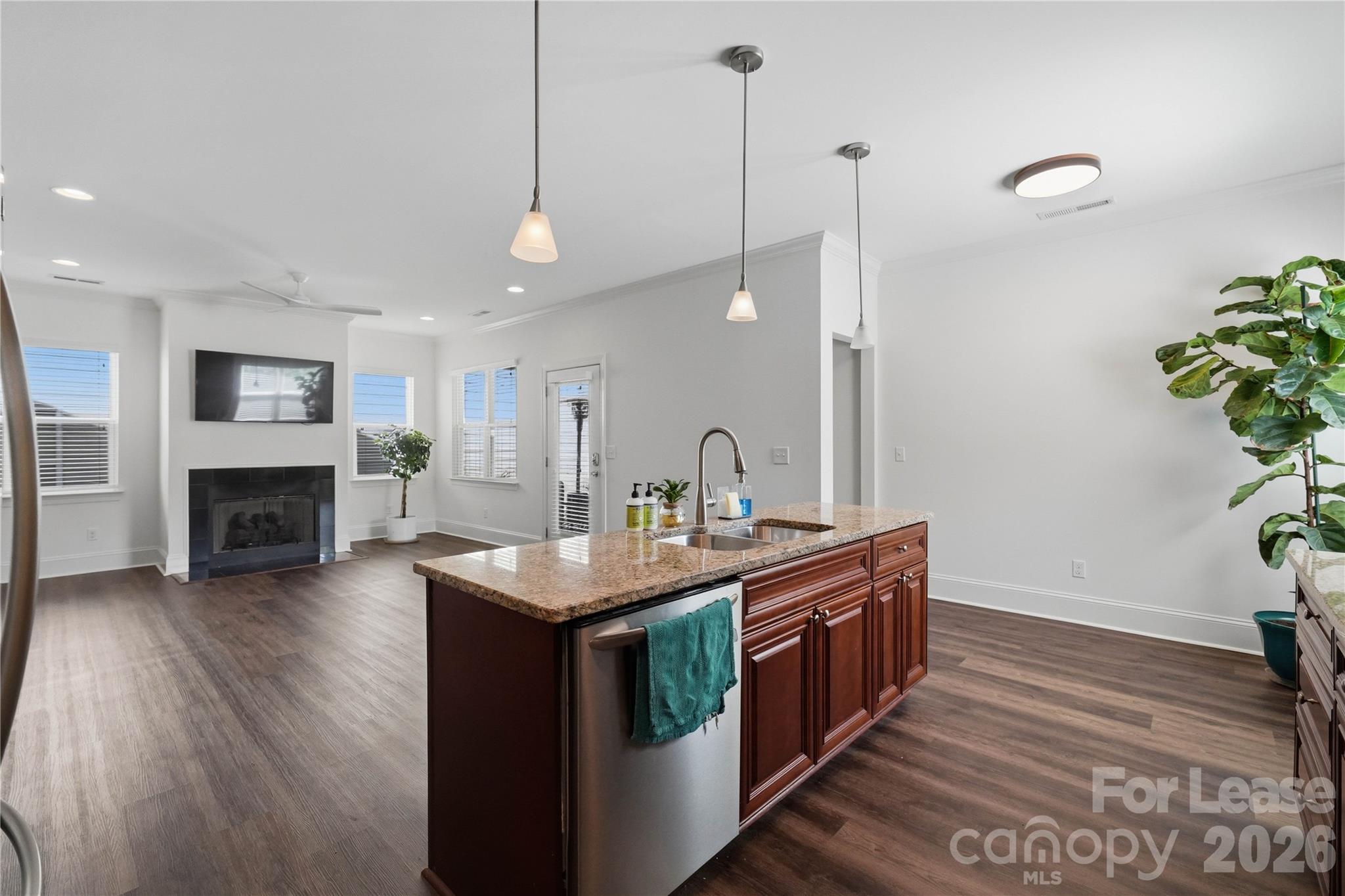 20264 Harroway Drive Property Photo 14
