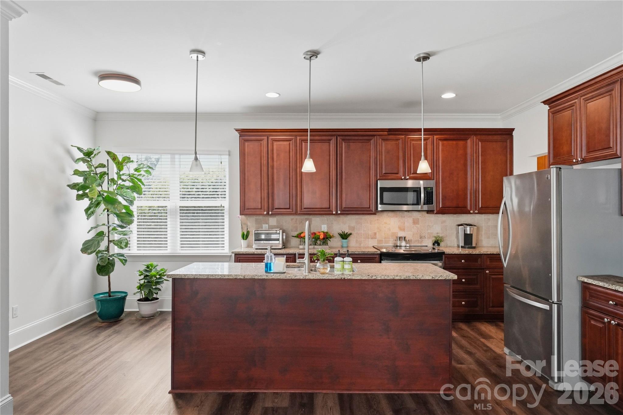 20264 Harroway Drive Property Photo 15