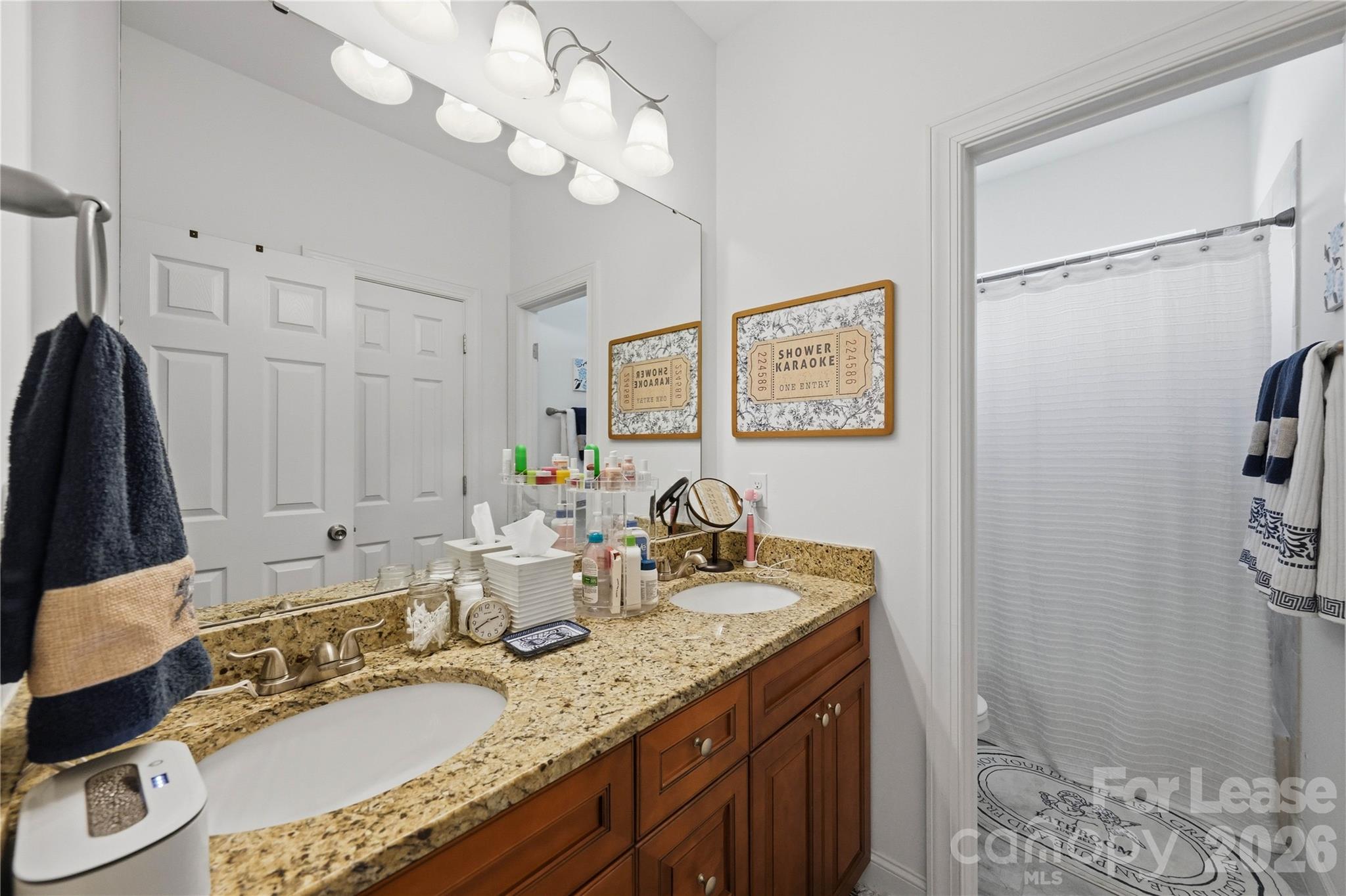 20264 Harroway Drive Property Photo 23