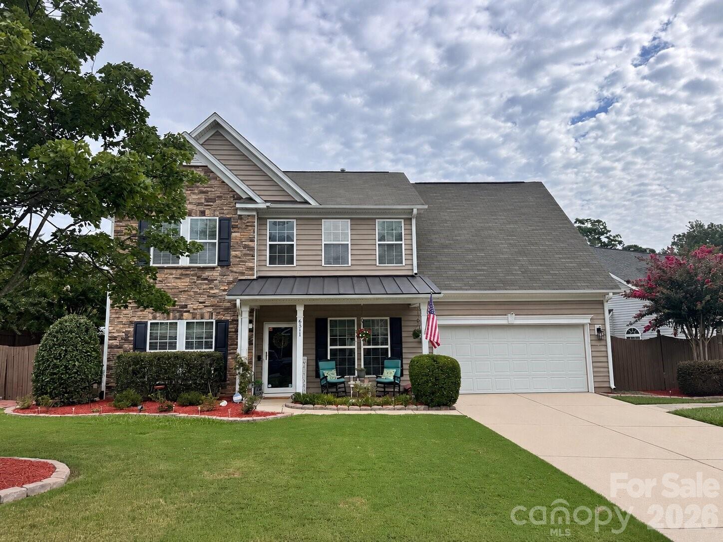 6511 Fieldstone Manor Drive Property Photo 1