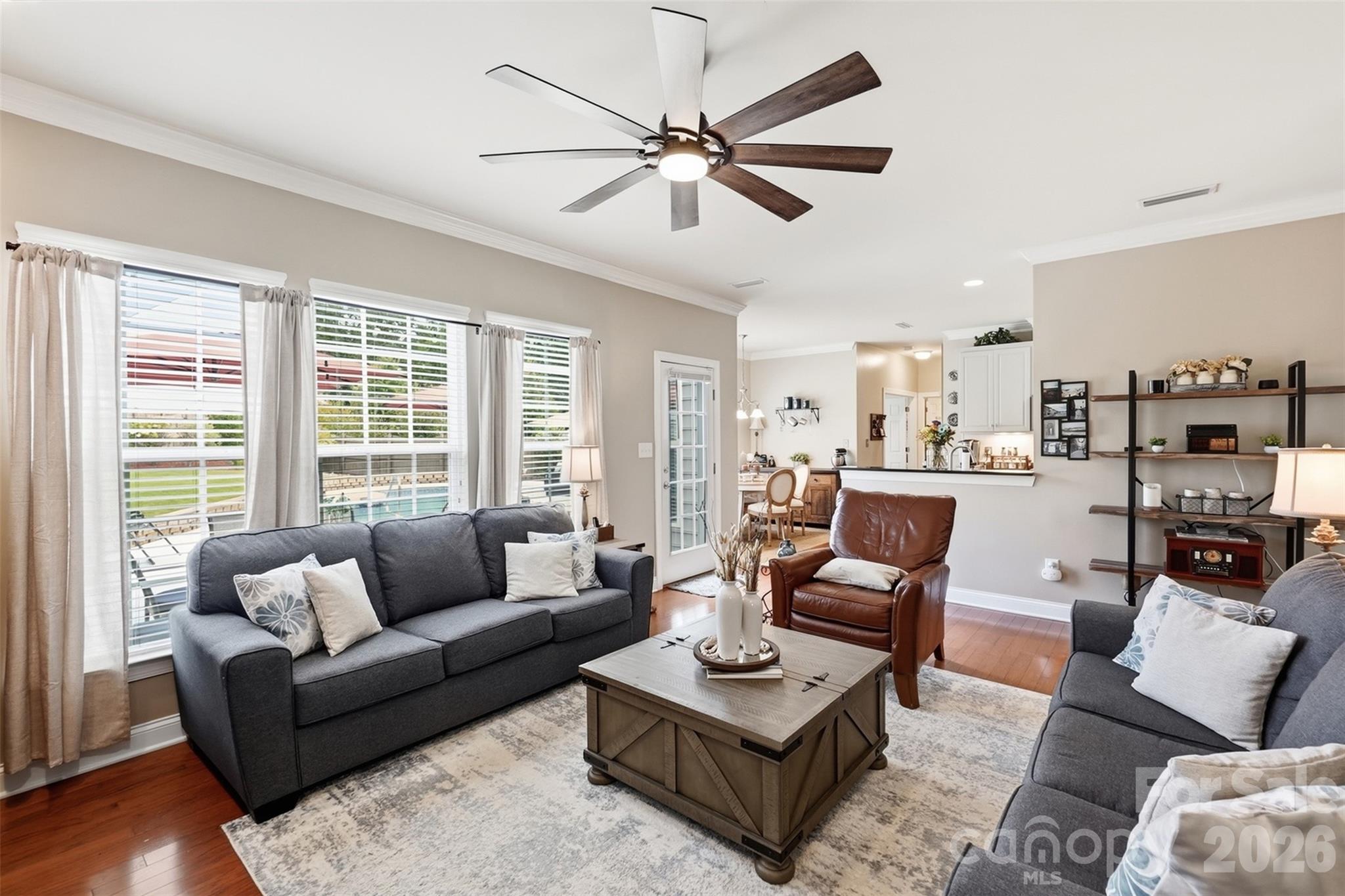 6511 Fieldstone Manor Drive Property Photo 14