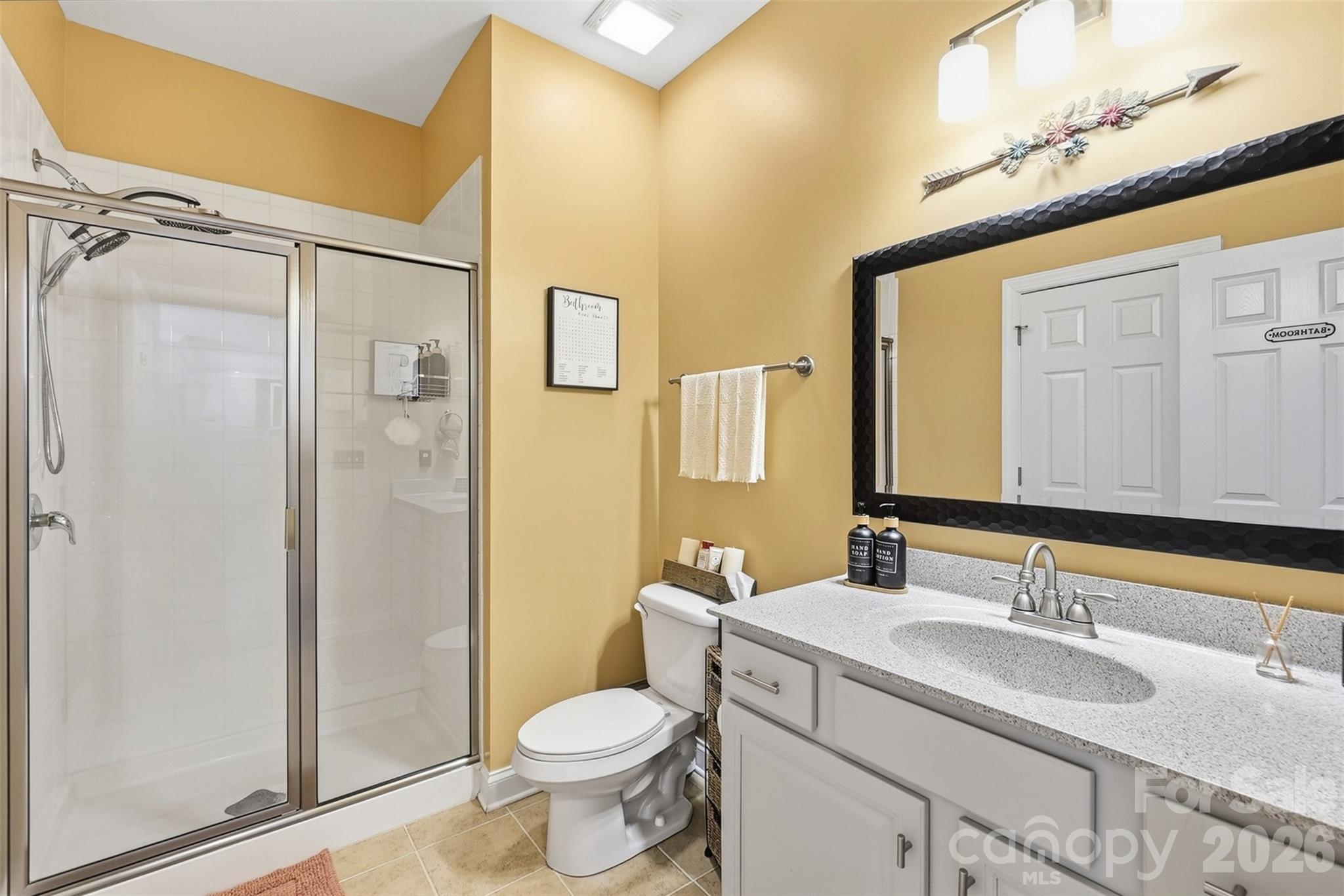 6511 Fieldstone Manor Drive Property Photo 19
