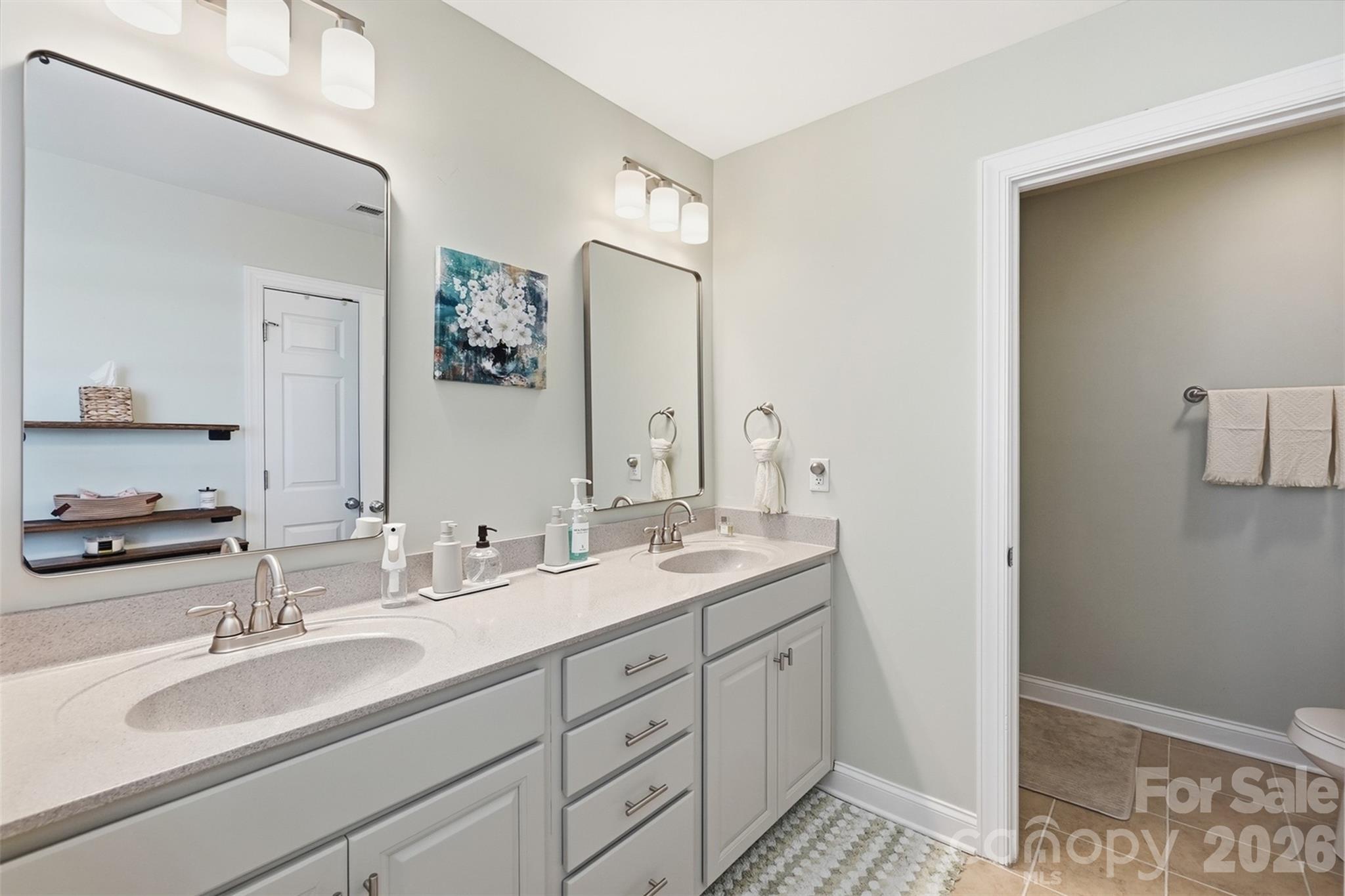 6511 Fieldstone Manor Drive Property Photo 24