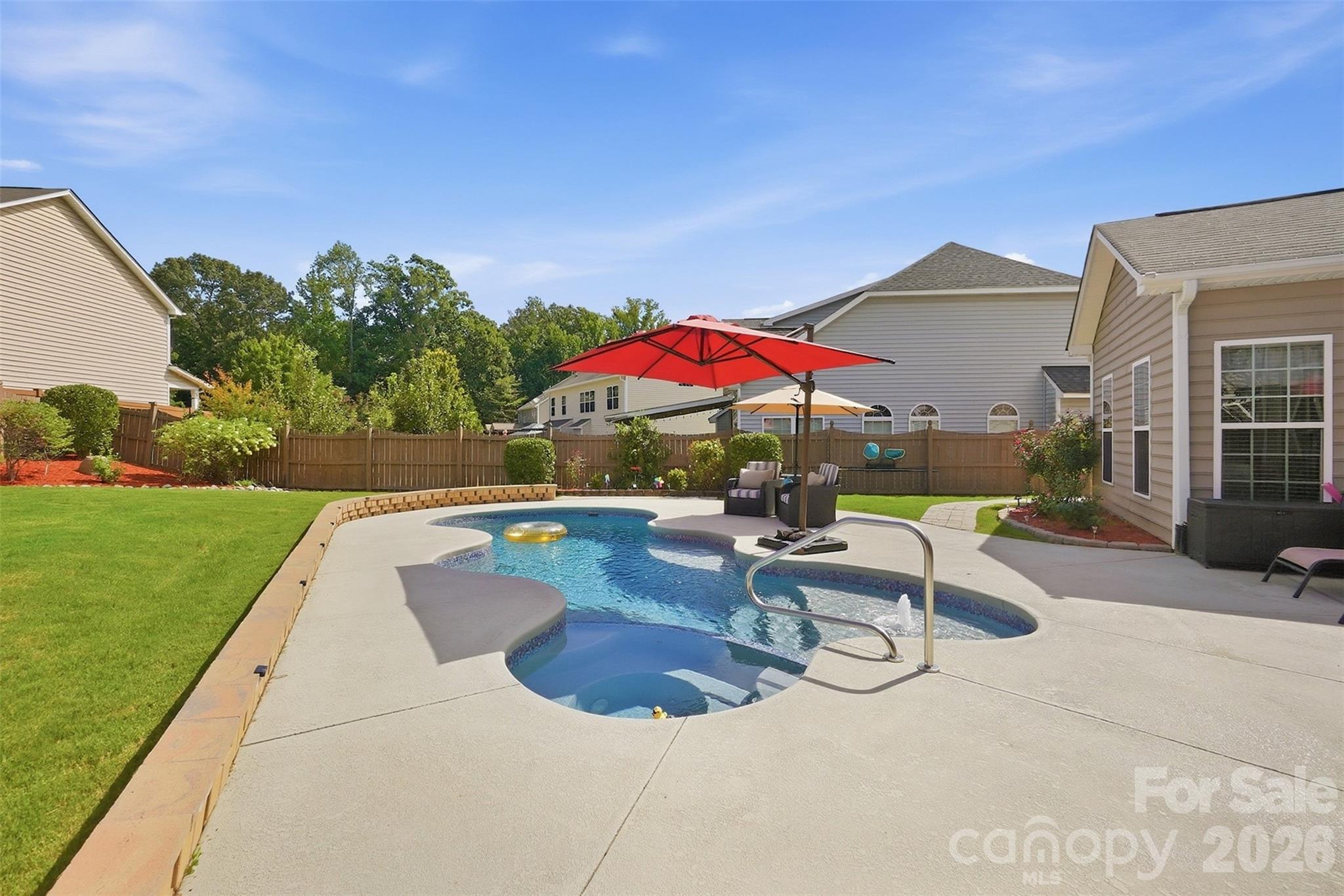 6511 Fieldstone Manor Drive Property Photo 32