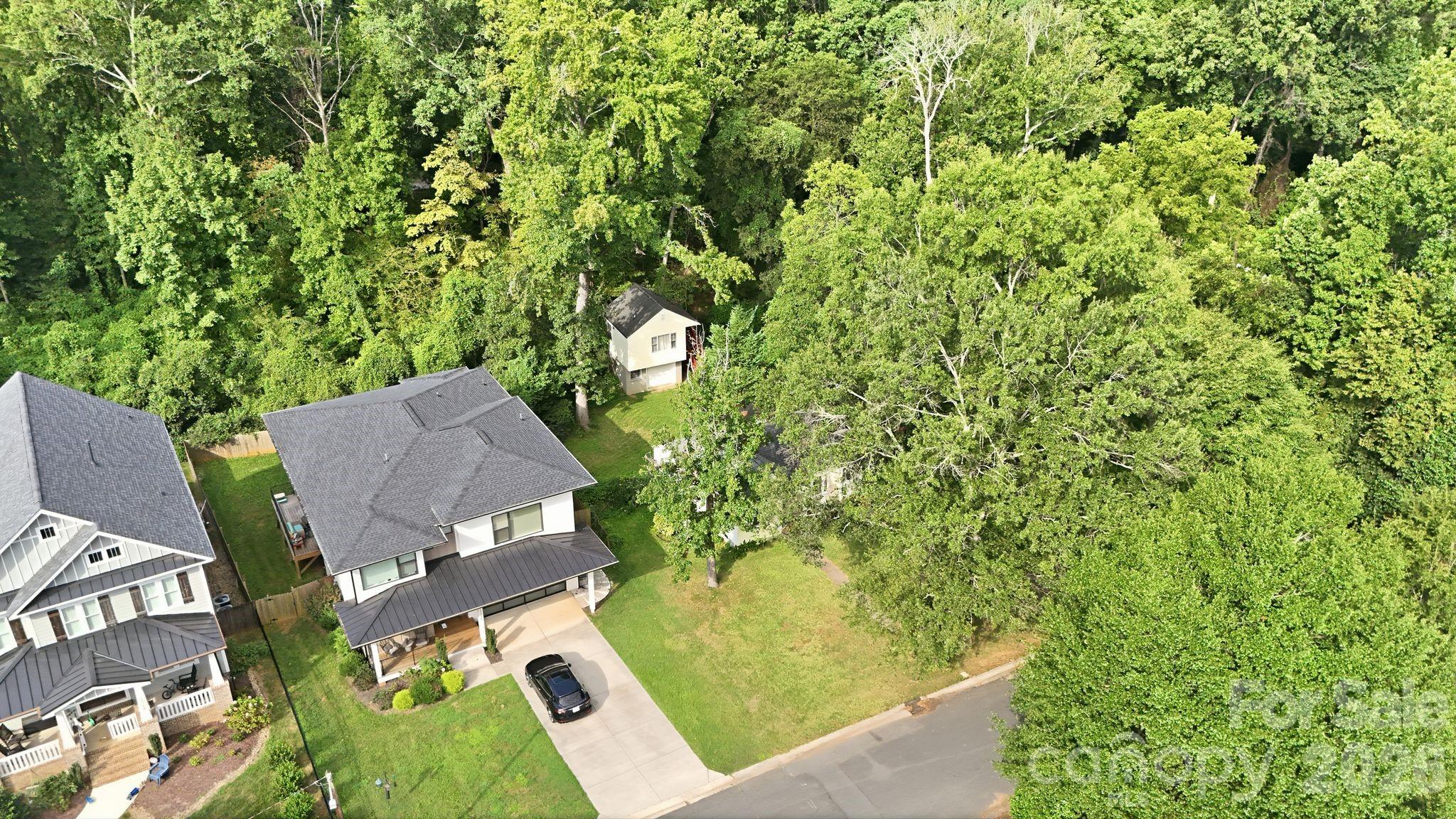 2316 Kingsbury Drive Property Photo 8