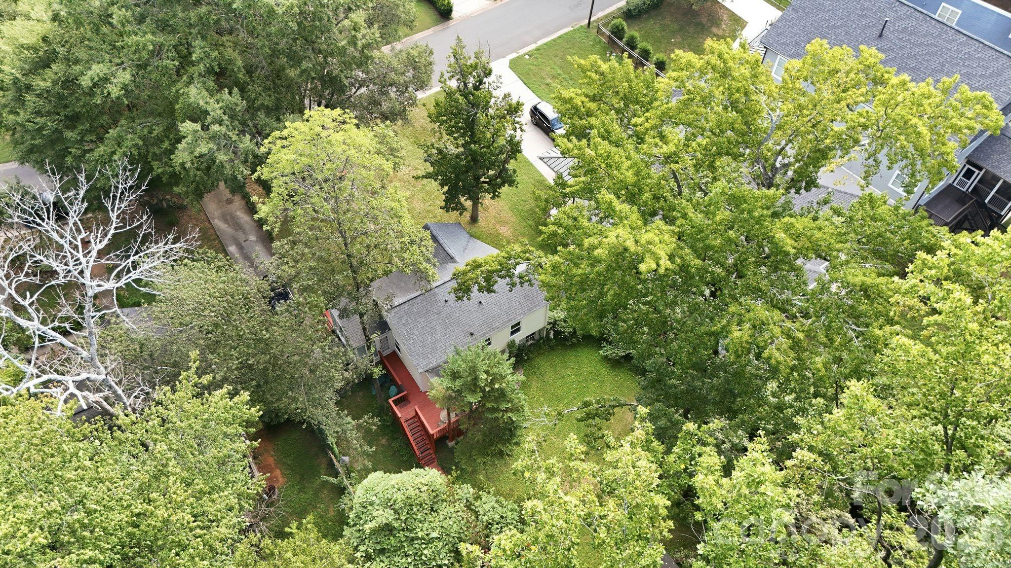 2316 Kingsbury Drive Property Photo 12