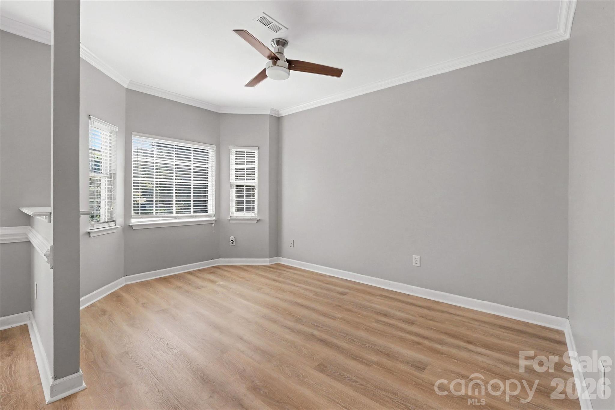 321 Valley Brook Lane Property Photo 7