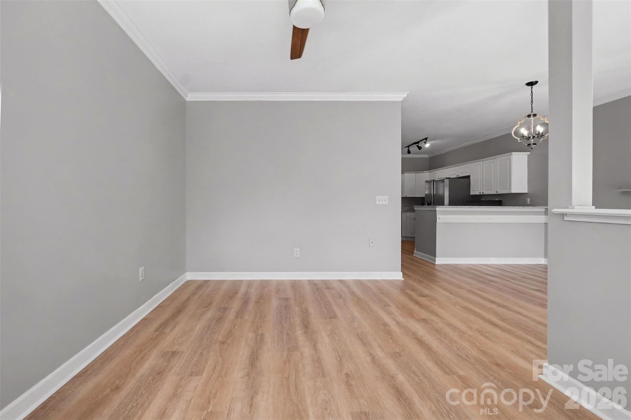 321 Valley Brook Lane Property Photo 10