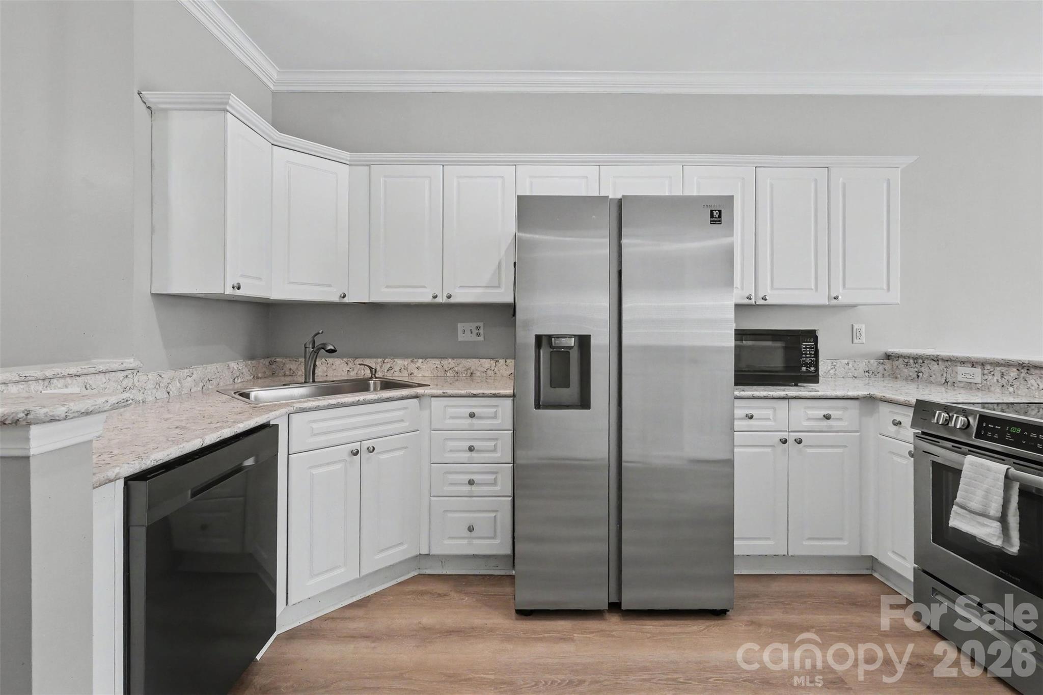 321 Valley Brook Lane Property Photo 12