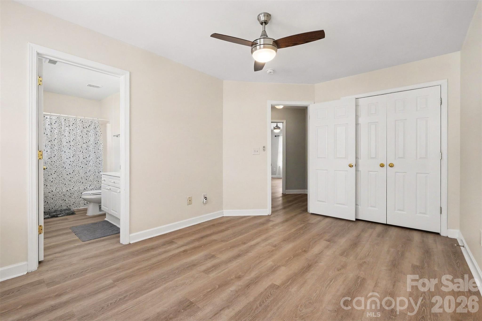 321 Valley Brook Lane Property Photo 21