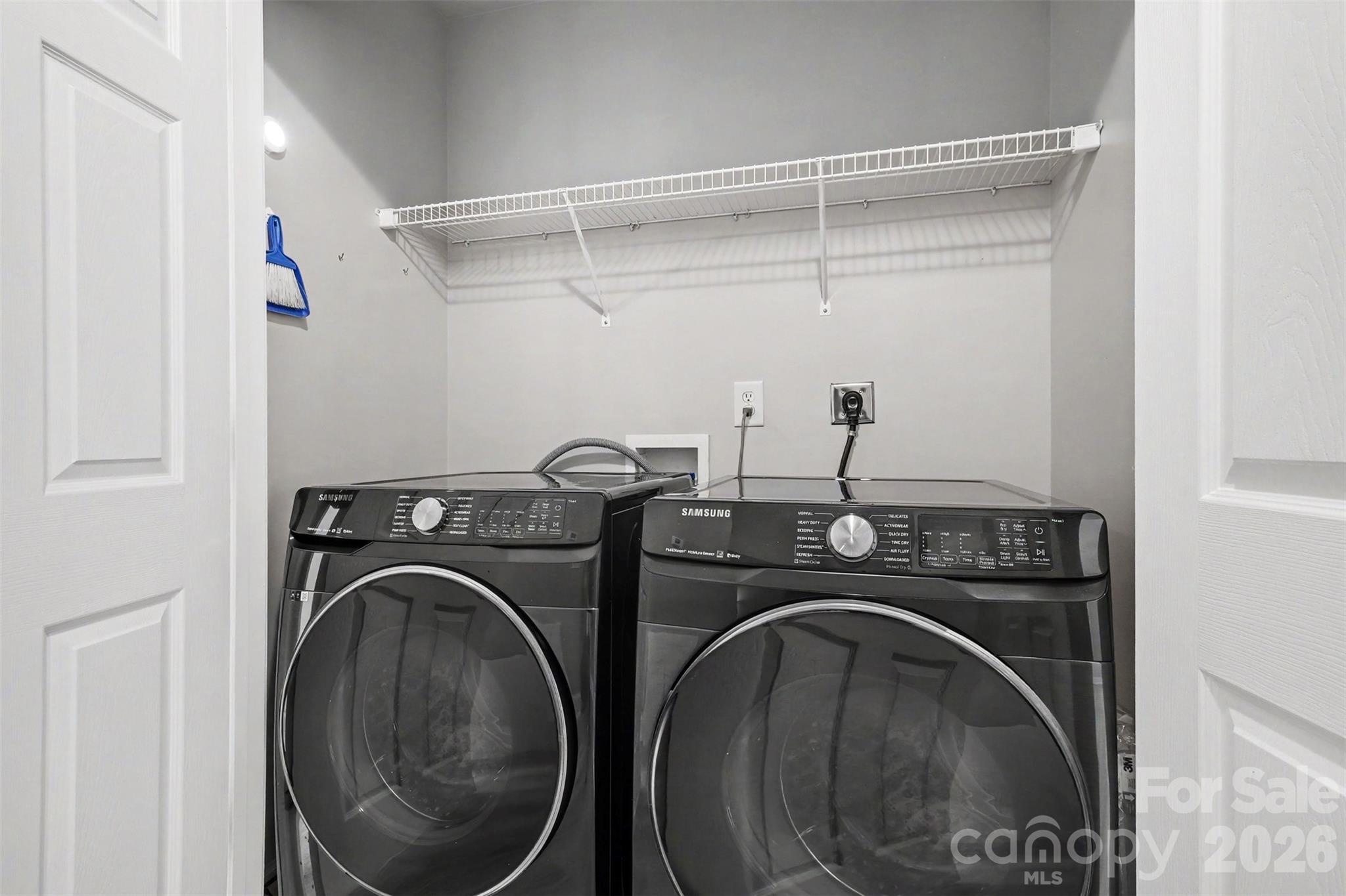 321 Valley Brook Lane Property Photo 24