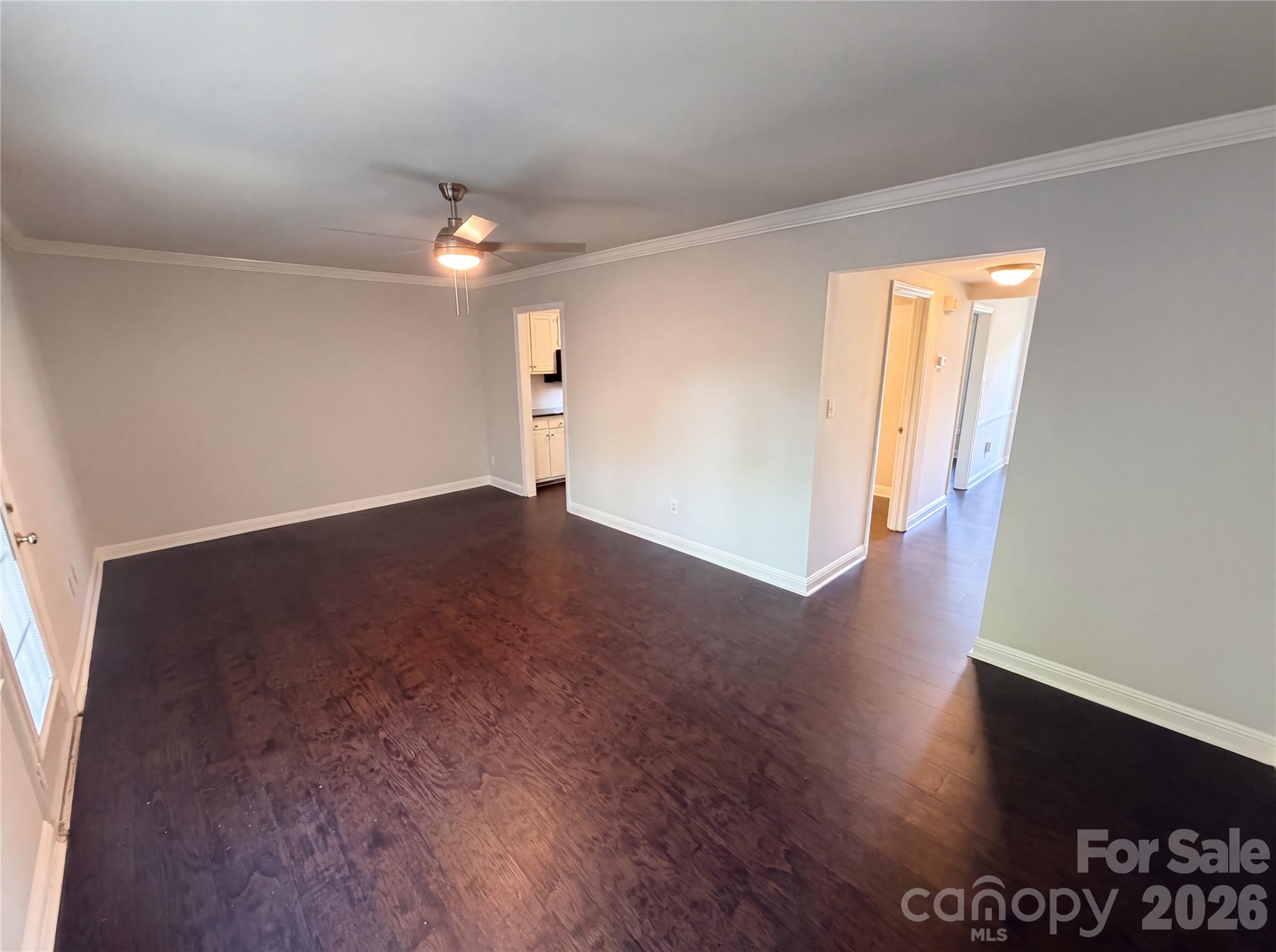8042 Regent Park Lane Property Photo 5