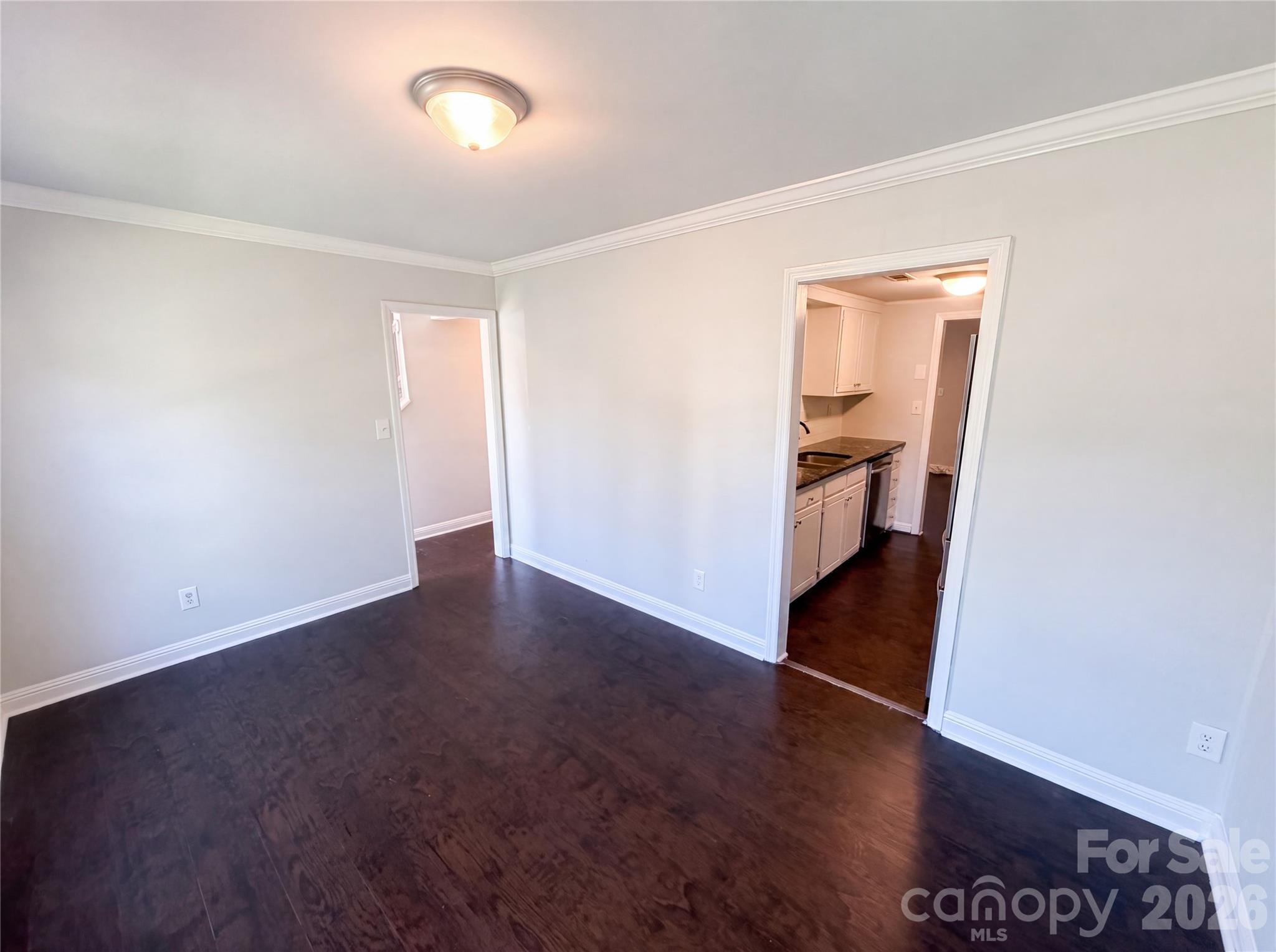 8042 Regent Park Lane Property Photo 7