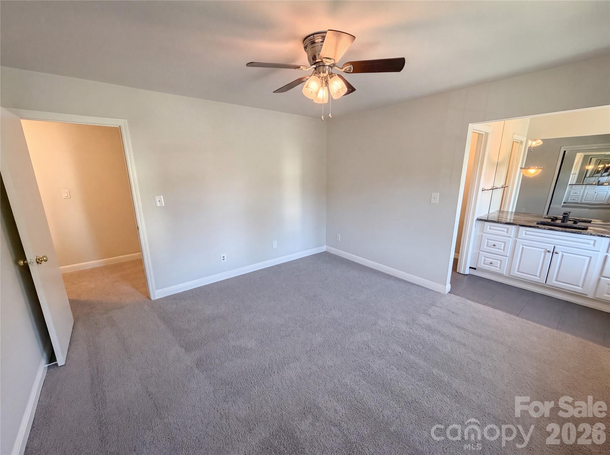 8042 Regent Park Lane Property Photo 14