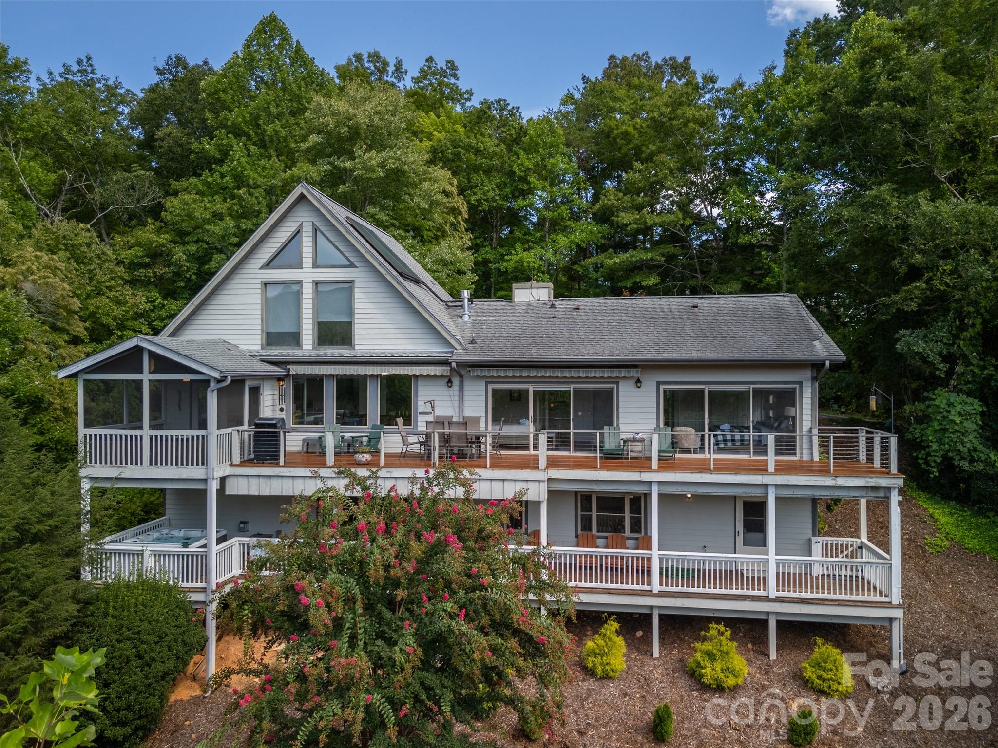 127 White Pine Drive Property Photo 1