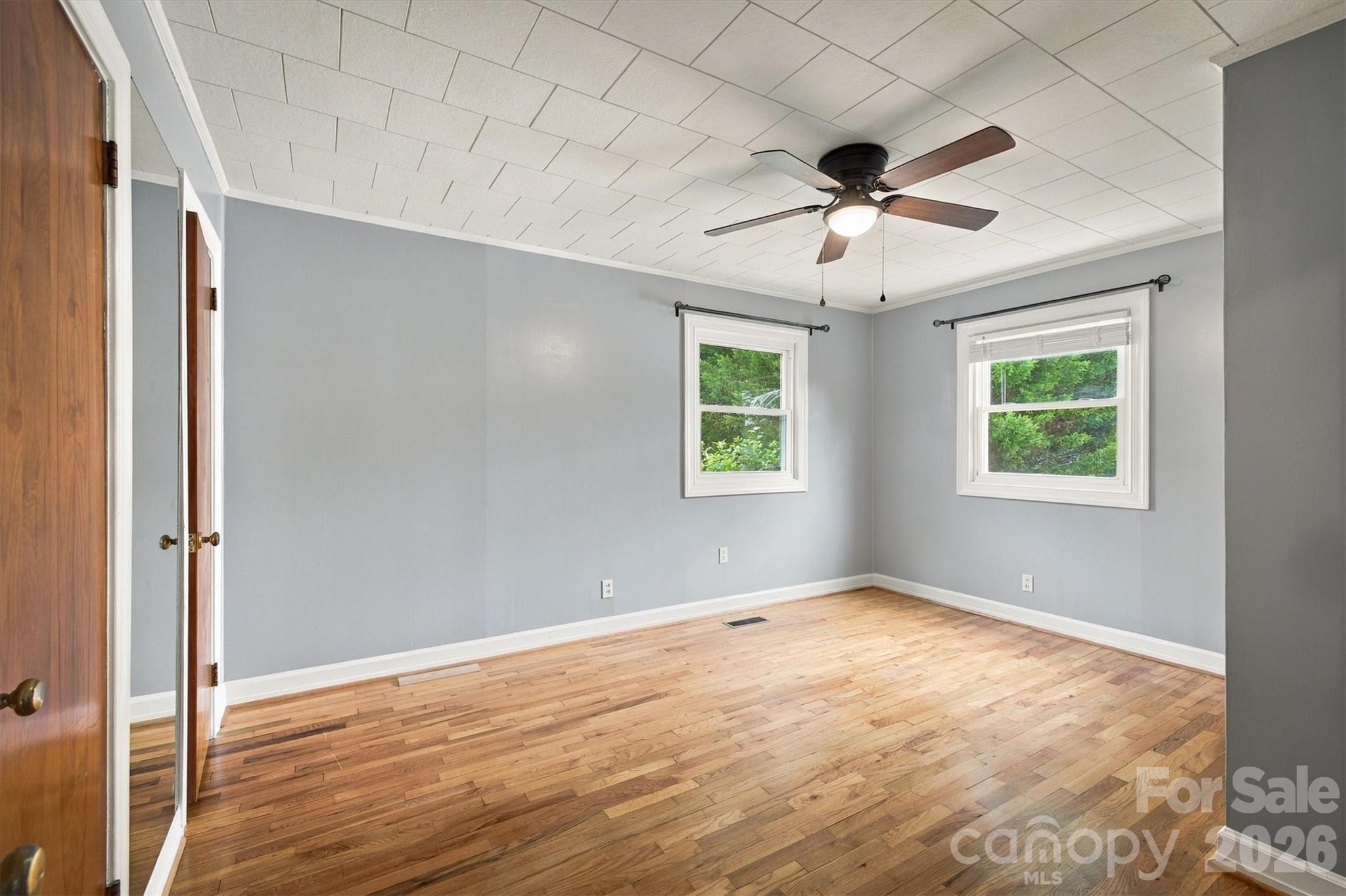 316 Hibriten Drive Property Photo 9
