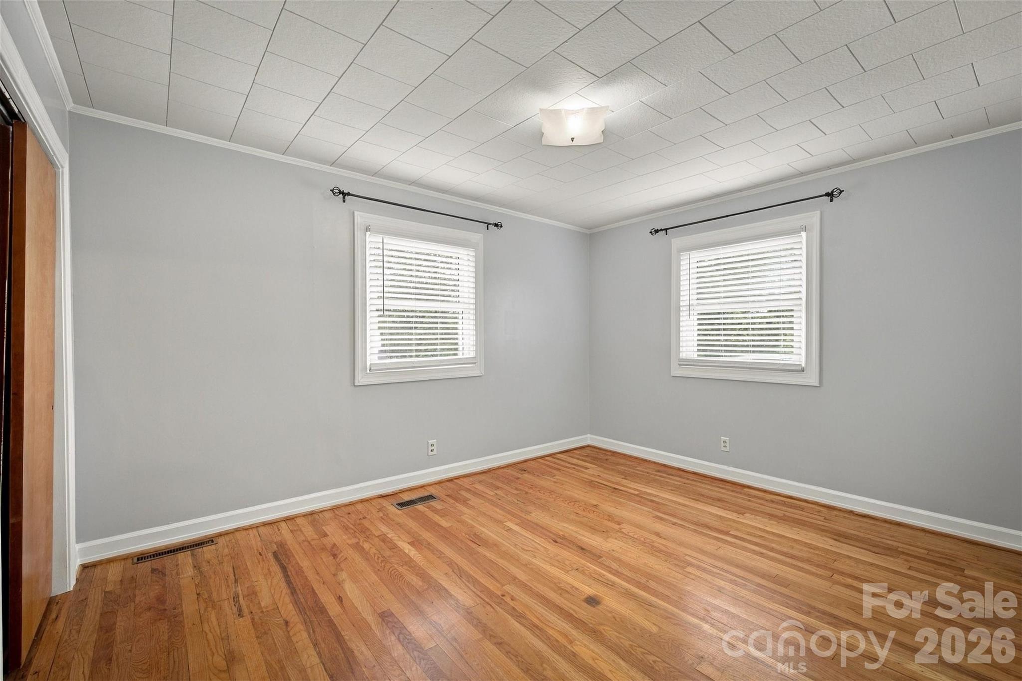 316 Hibriten Drive Property Photo 12