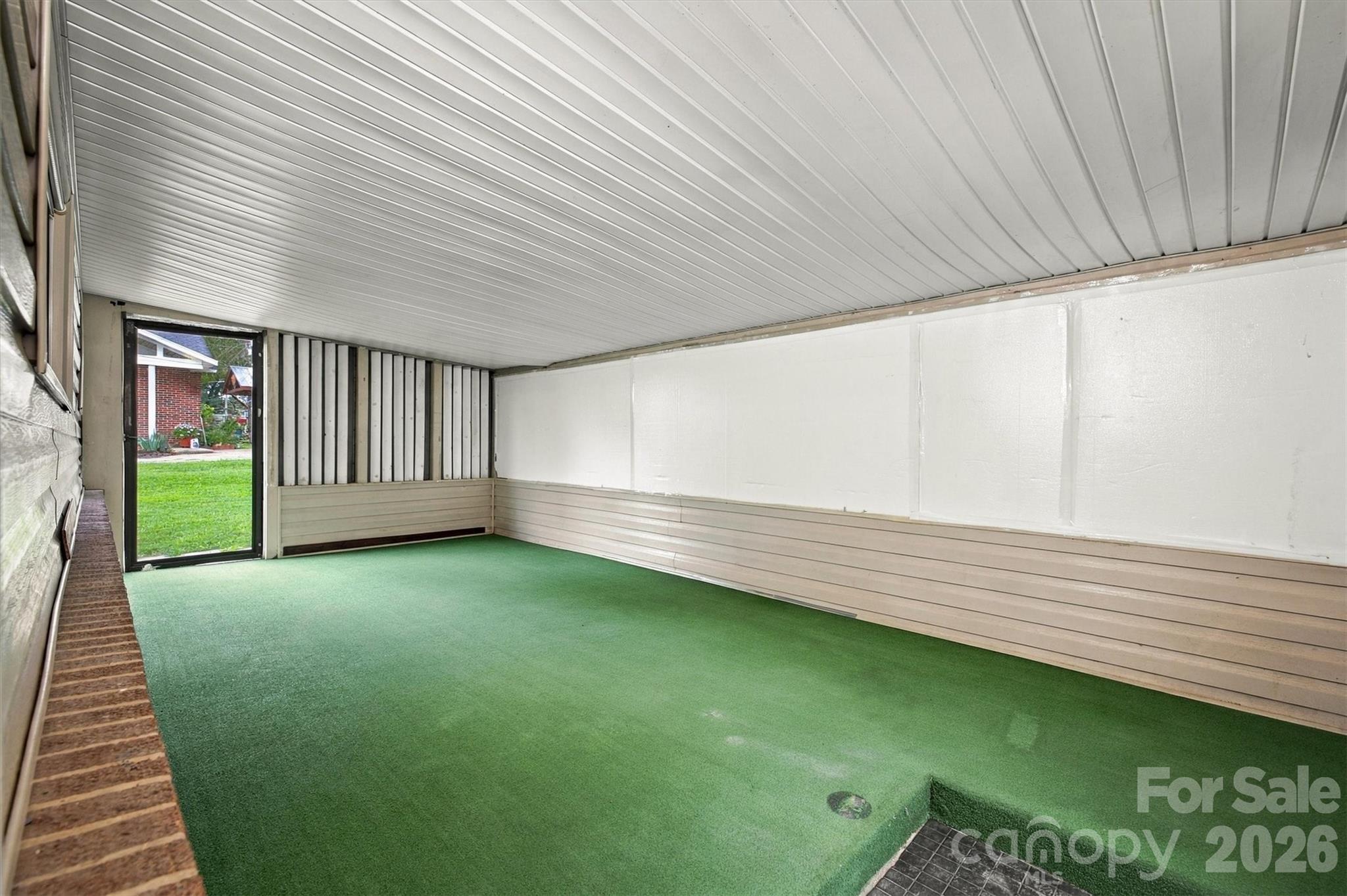 316 Hibriten Drive Property Photo 20