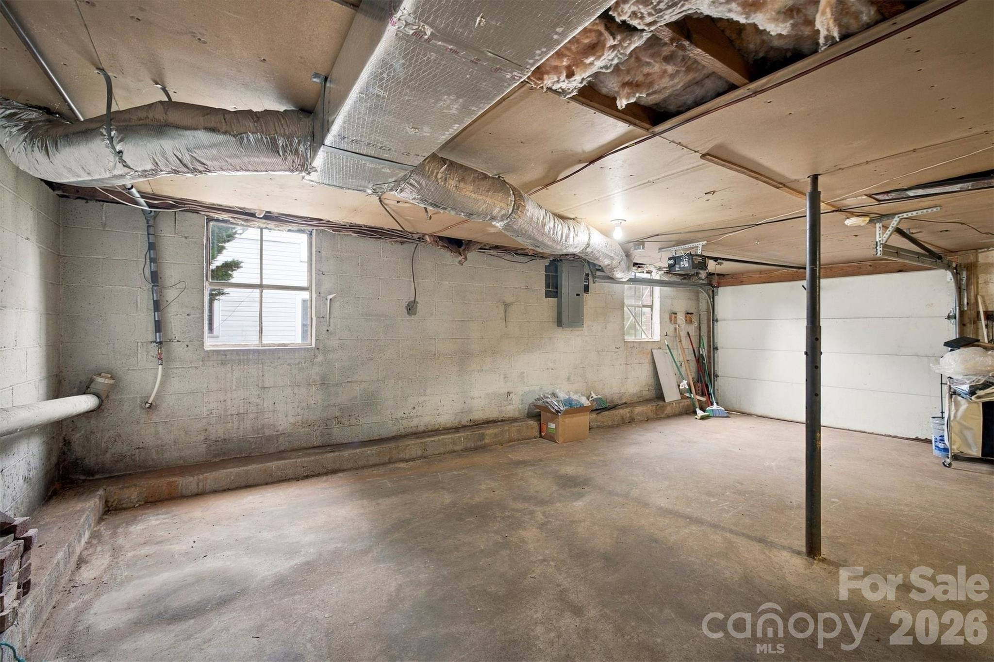 316 Hibriten Drive Property Photo 24