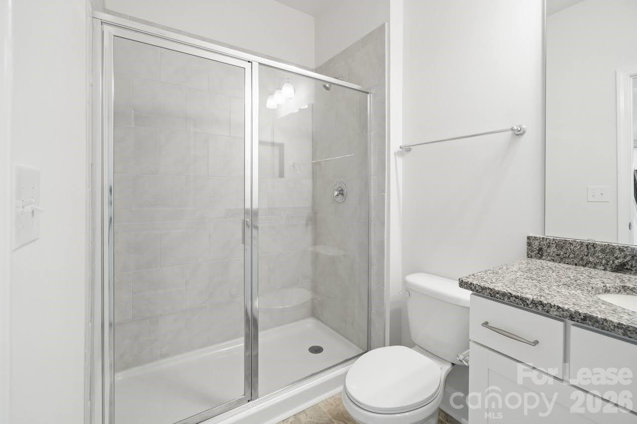 1024 Arbury Way Property Photo 14
