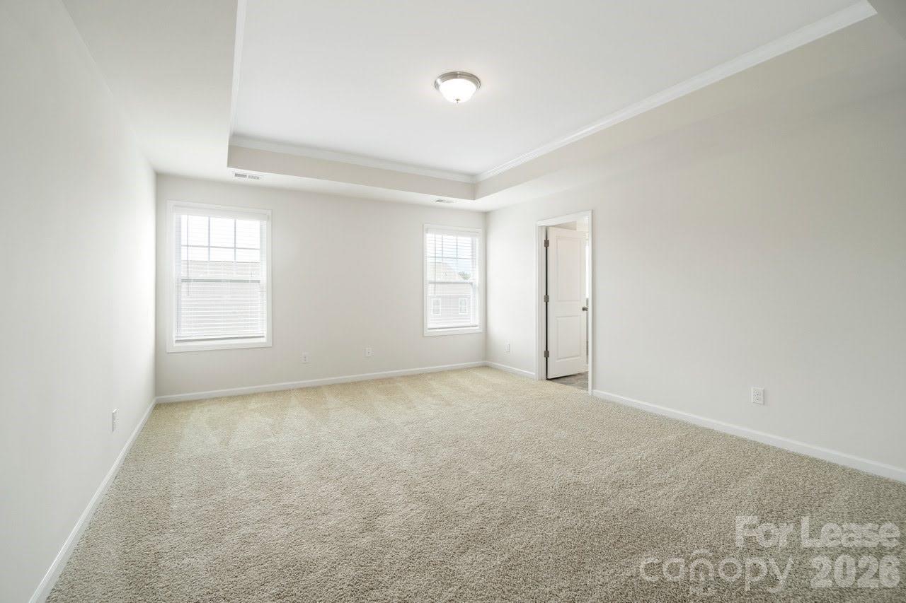 1024 Arbury Way Property Photo 18