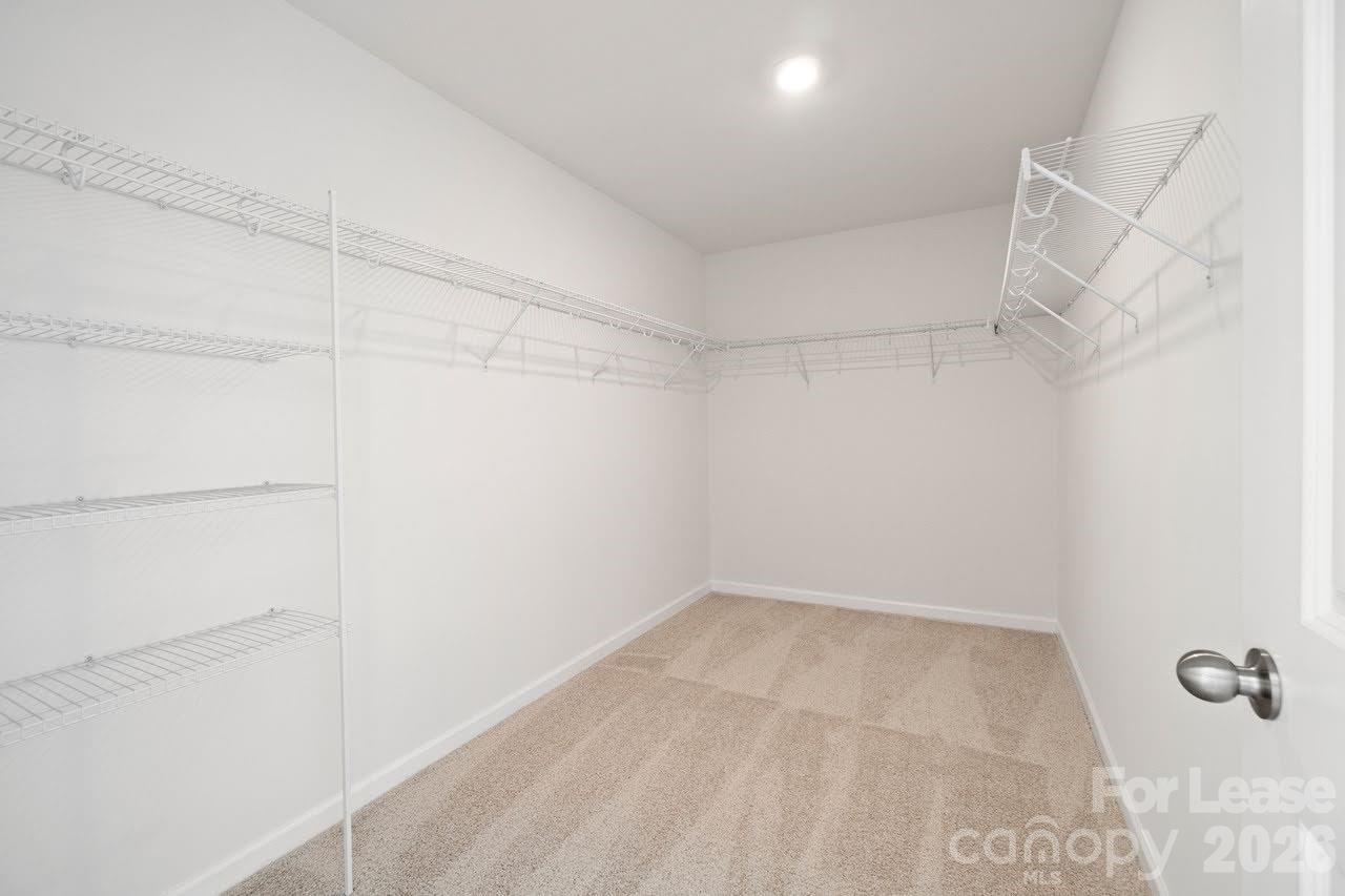 1024 Arbury Way Property Photo 21