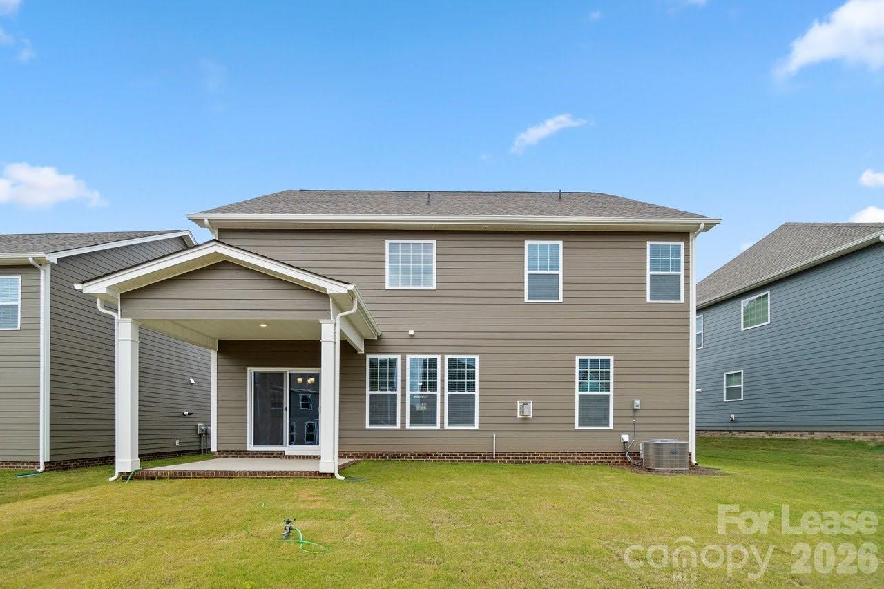 1024 Arbury Way Property Photo 29