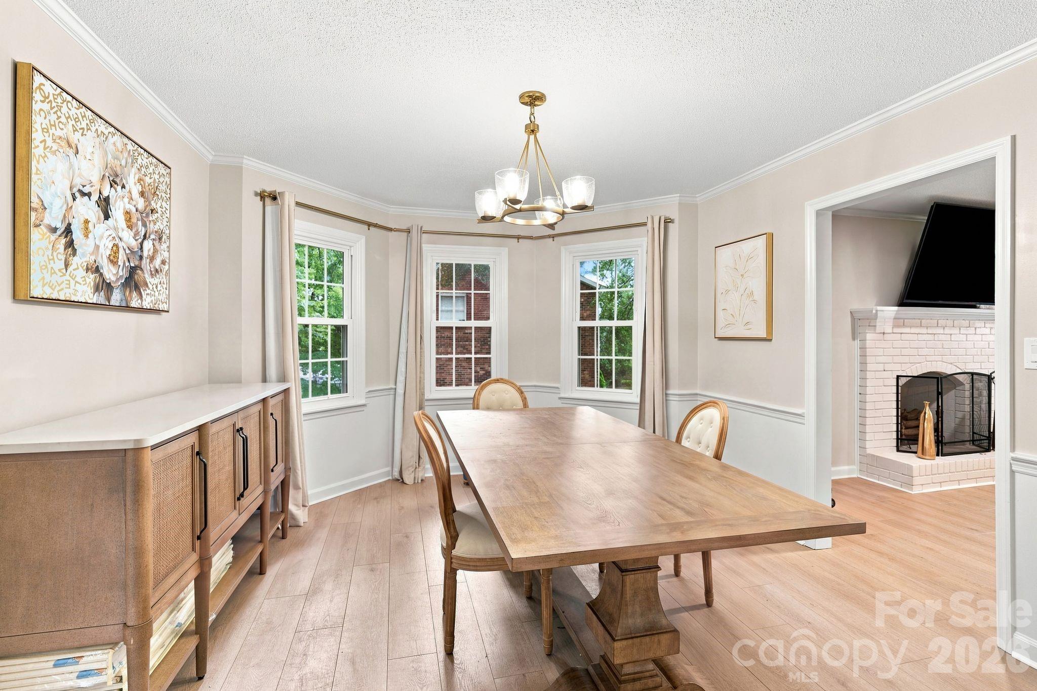 436 Peace Haven Road Property Photo 5