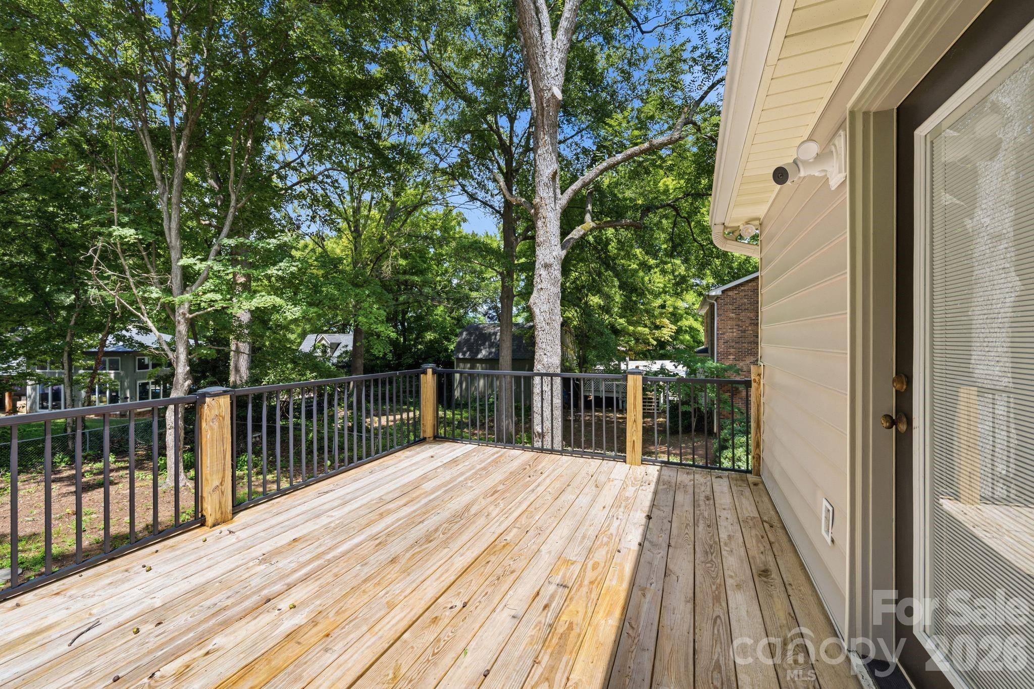 436 Peace Haven Road Property Photo 26