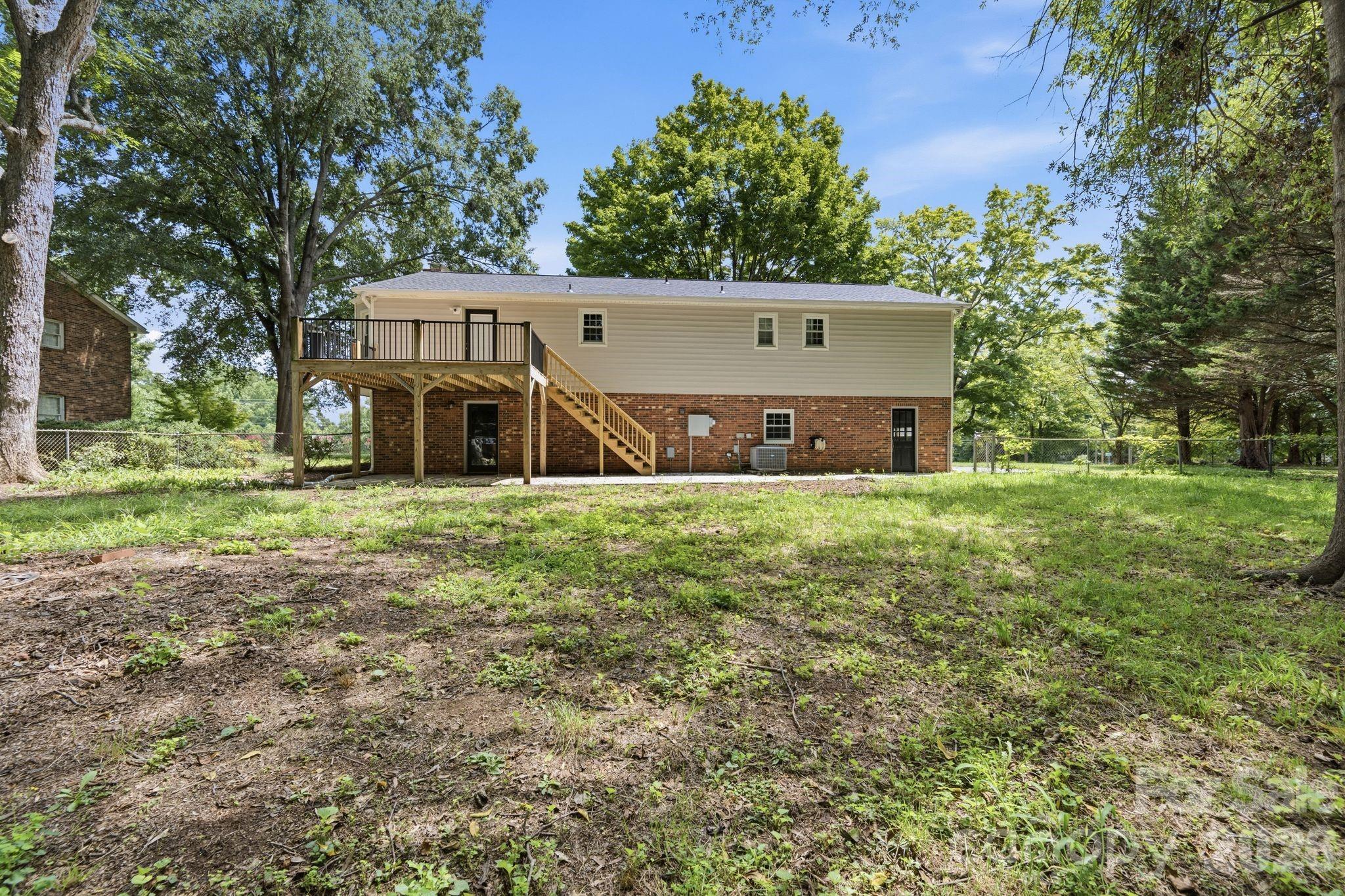 436 Peace Haven Road Property Photo 32