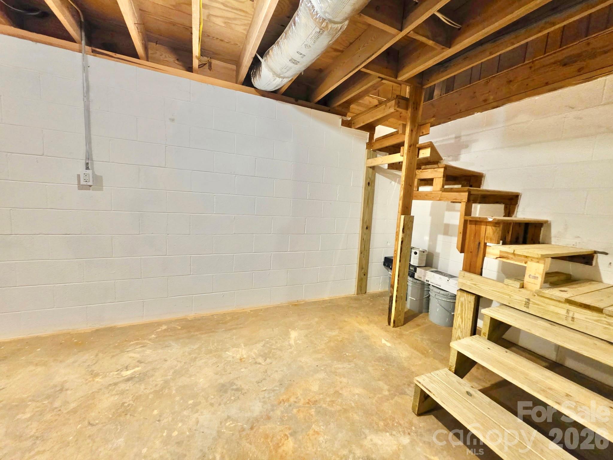 264 3rd Avenue Property Photo 34