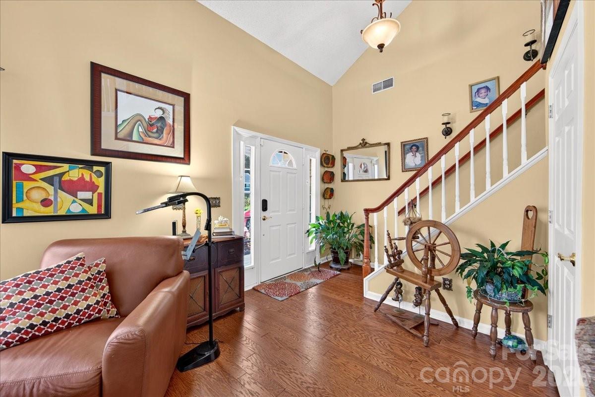3508 Mallard Cove Court Property Photo 3
