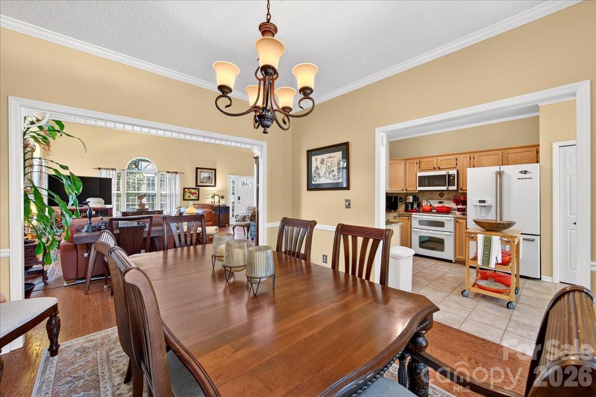 3508 Mallard Cove Court Property Photo 9