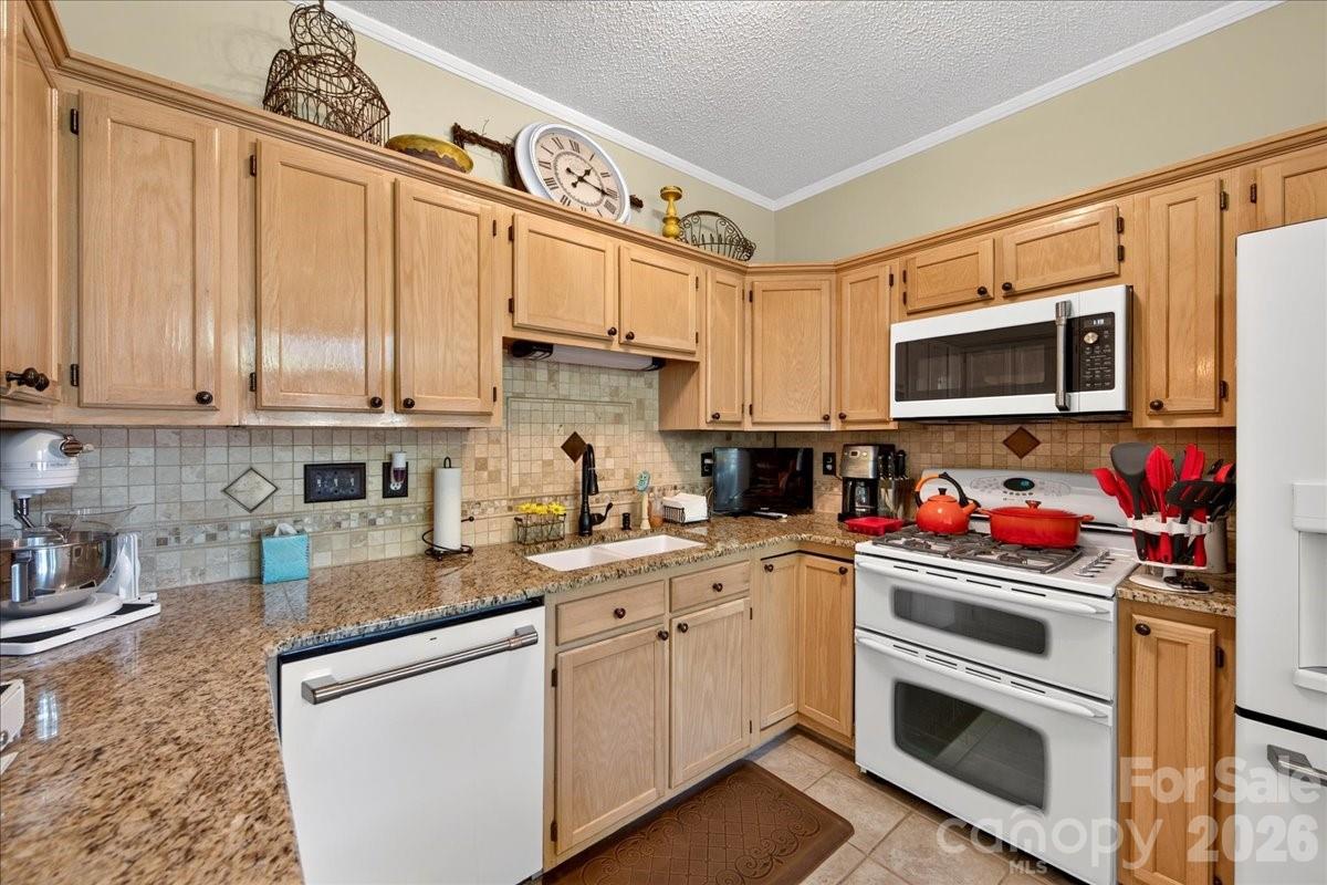 3508 Mallard Cove Court Property Photo 12