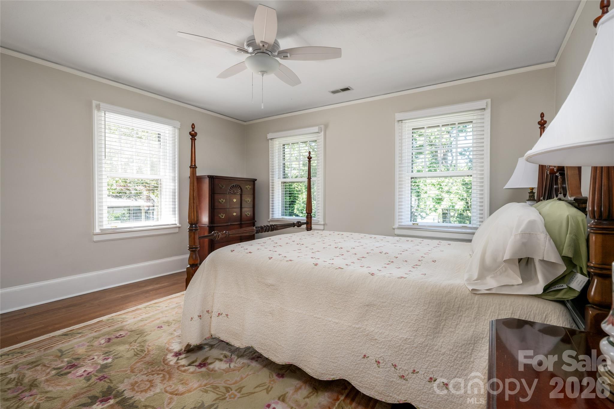 17 Lynwood Road Property Photo 24